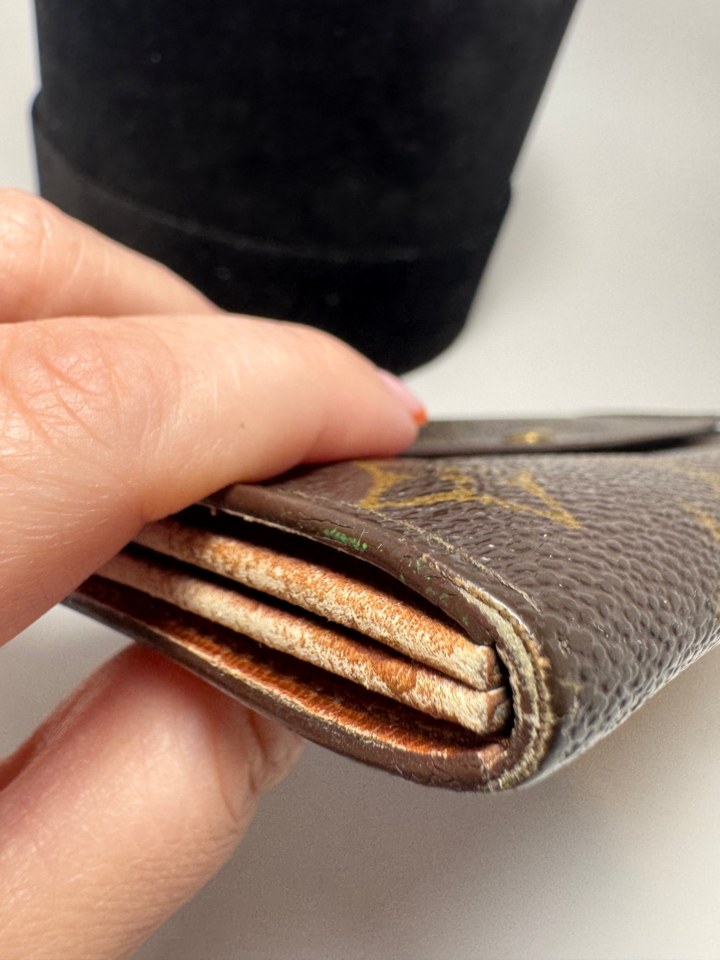 Louis Vuitton Monogram Sarah Wallet- Fair Condition