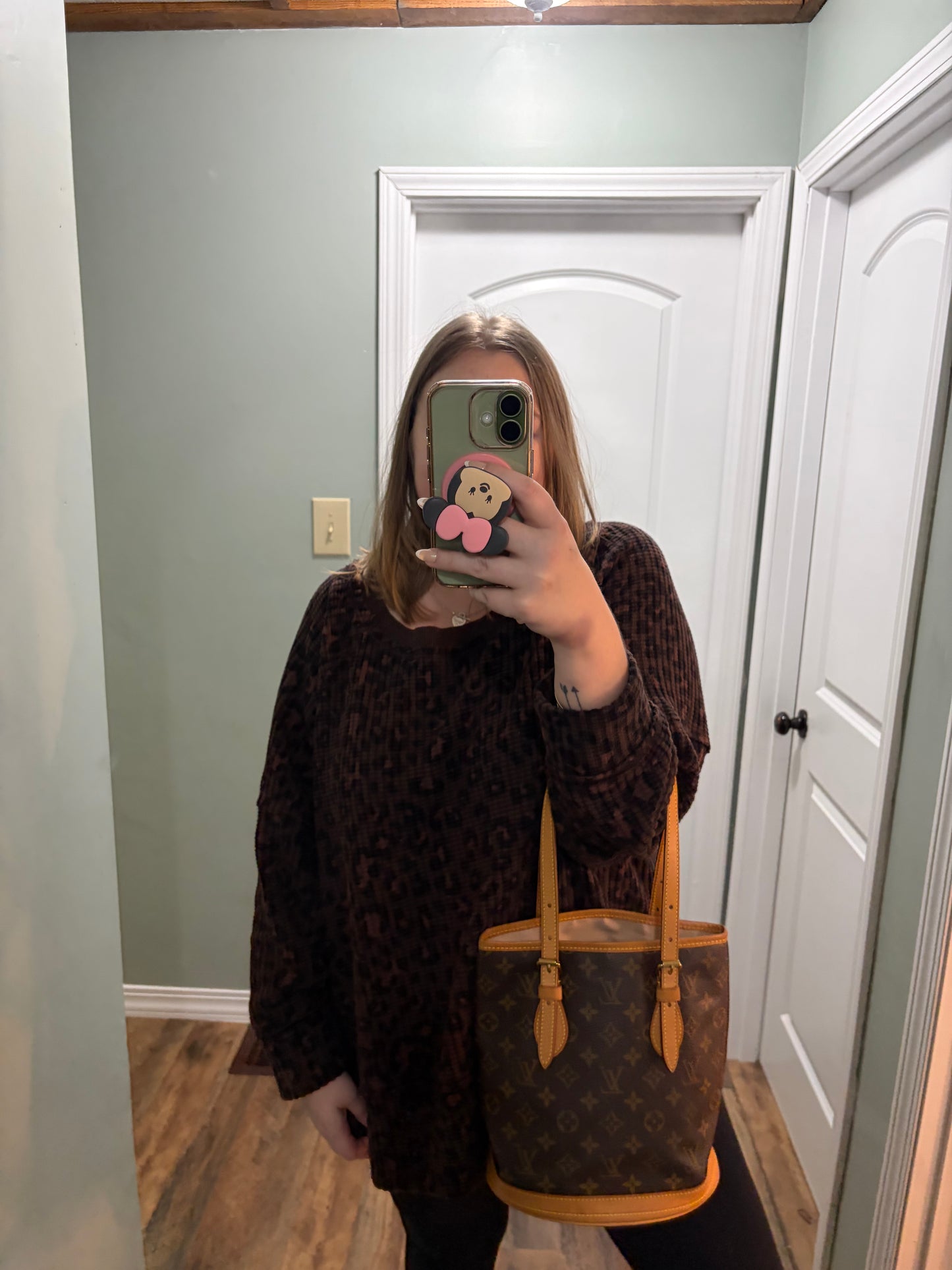 Louis Vuitton Petit Bucket PM Monogram Tote/Shoulder Bag