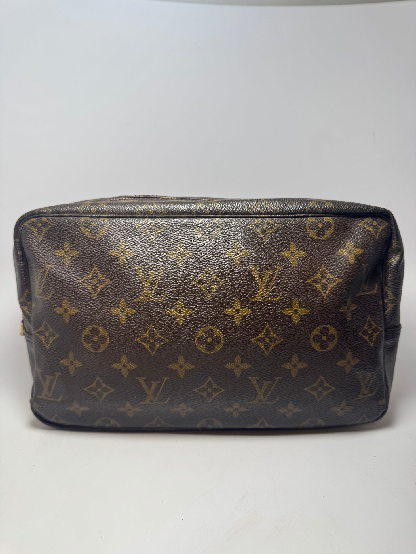 Louis Vuitton Trousse 28 Monogram