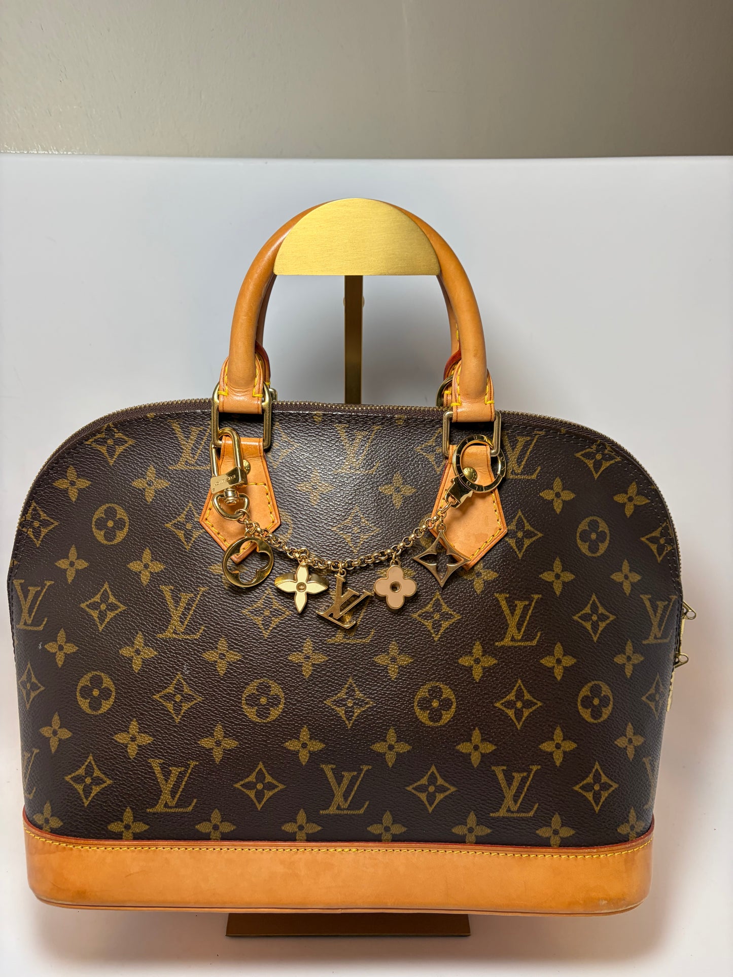 Louis Vuitton Fleur De Monogram Bag Charm Comes w/Dust Bag & Box