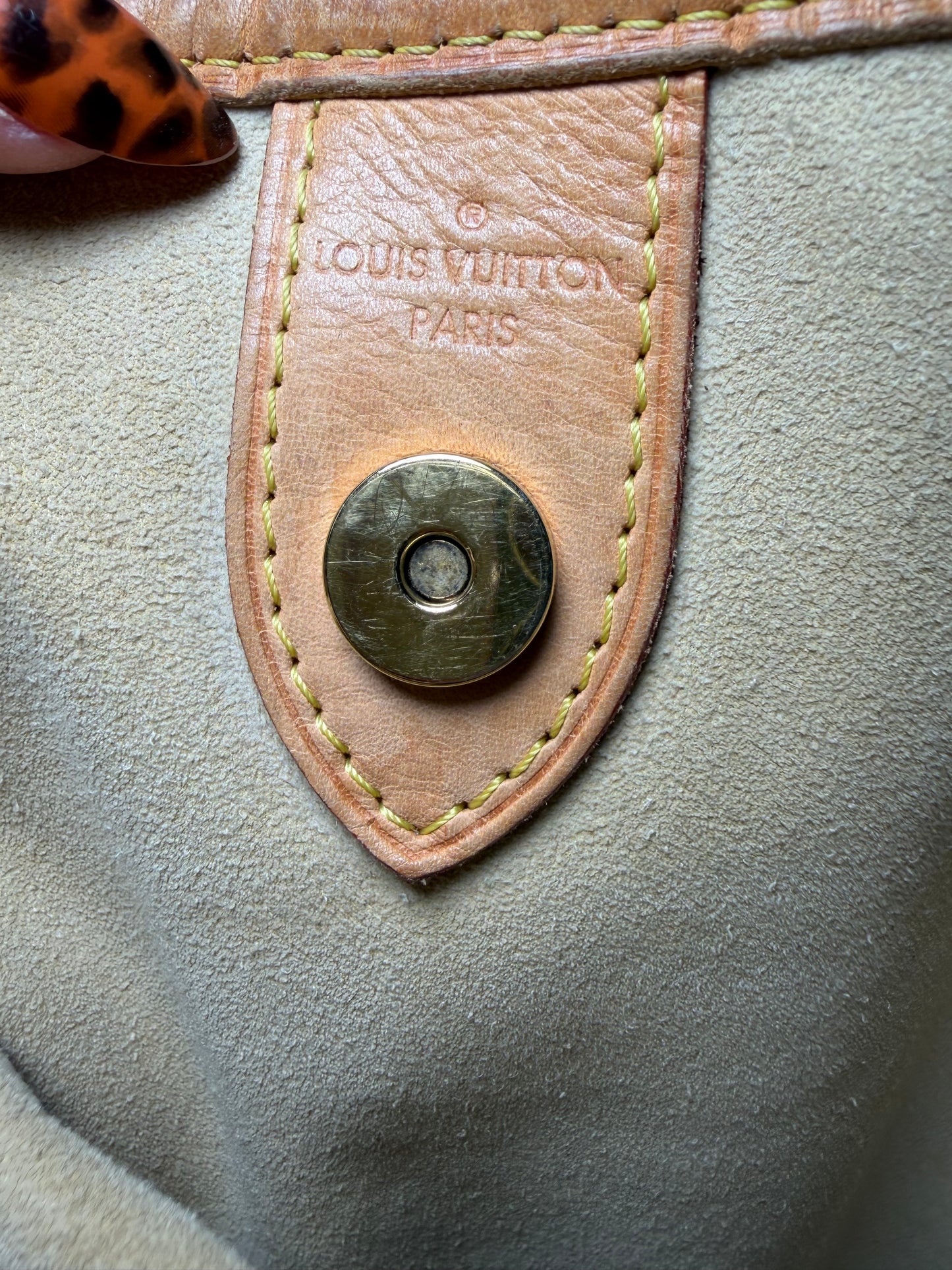 Louis Vuitton Galleria PM Monogram Shoulder Bag with COA