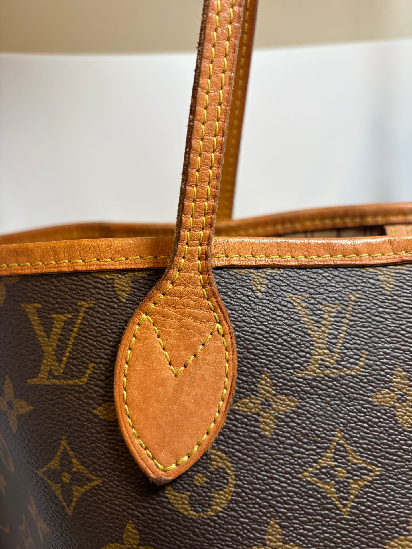 Louis Vuitton Neverfull MM Monogram Tote w/COA