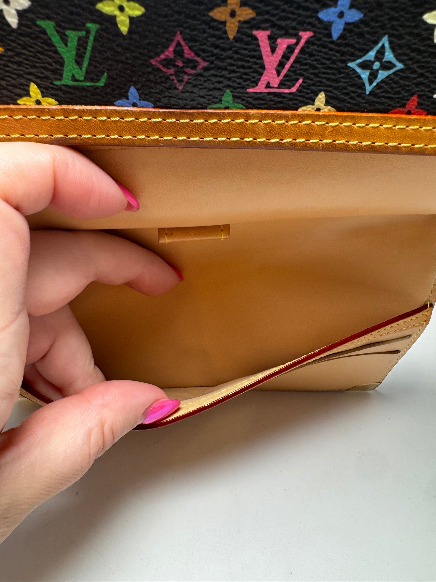 Louis Vuitton Black Multicolor Porte Tresor International Wallet w/Chain – Murakami Collection
