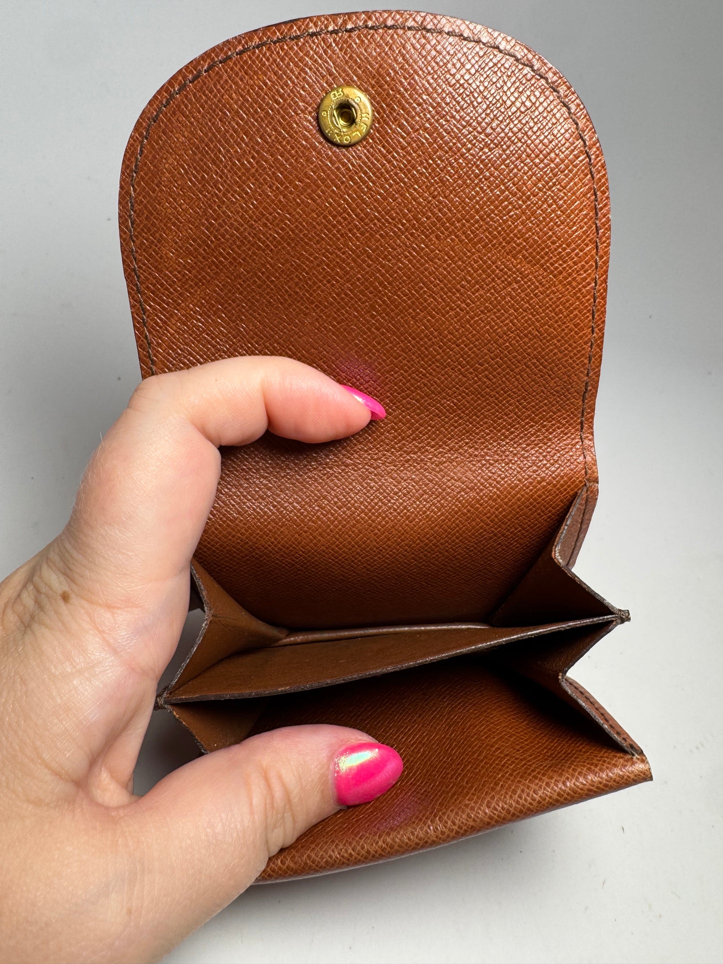 Louis Vuitton Monogram Porte Monnaie Gousset Coin Purse/Pouch