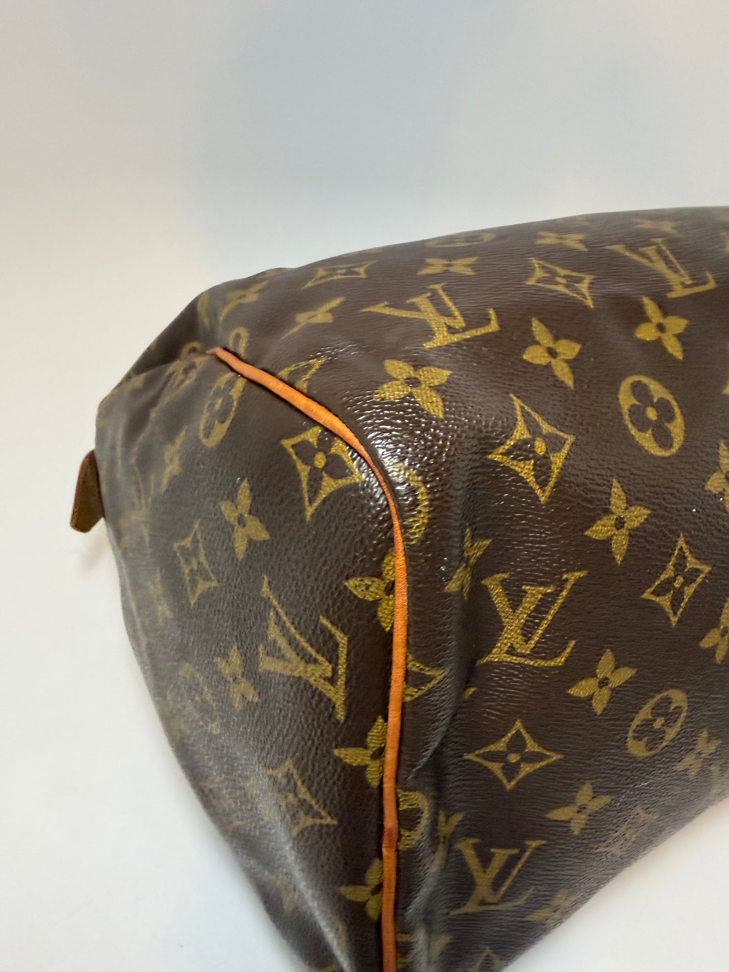 Louis Vuitton Speedy 30 Monogram, Made in France June 1993 w/Certificate of Authenticity