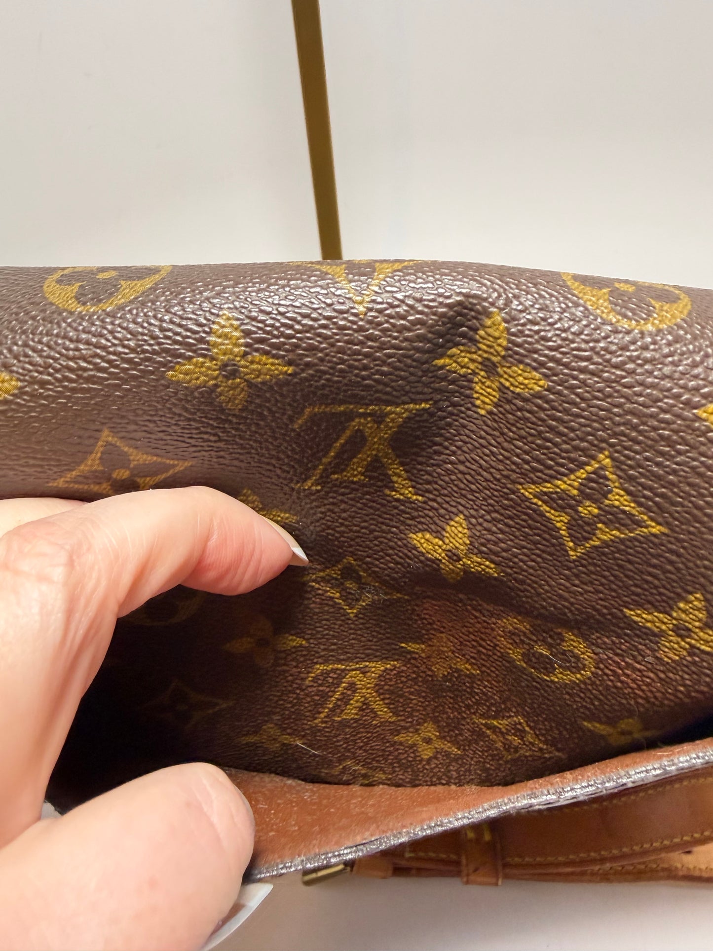 Louis Vuitton Saint Cloud GM Monogram Crossbody
