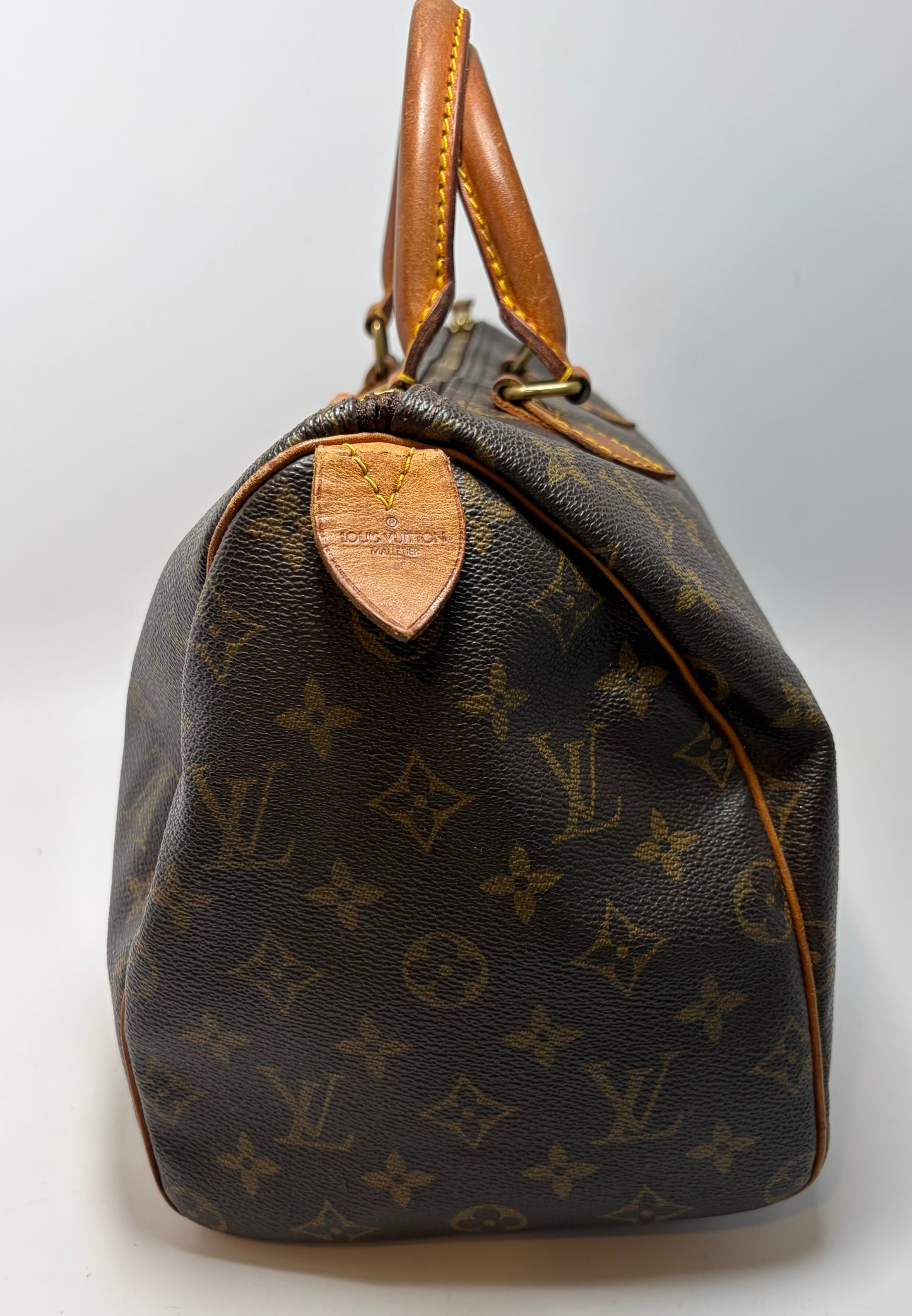 Louis Vuitton Speedy 30 Monogram w/Certificate of Authenticity