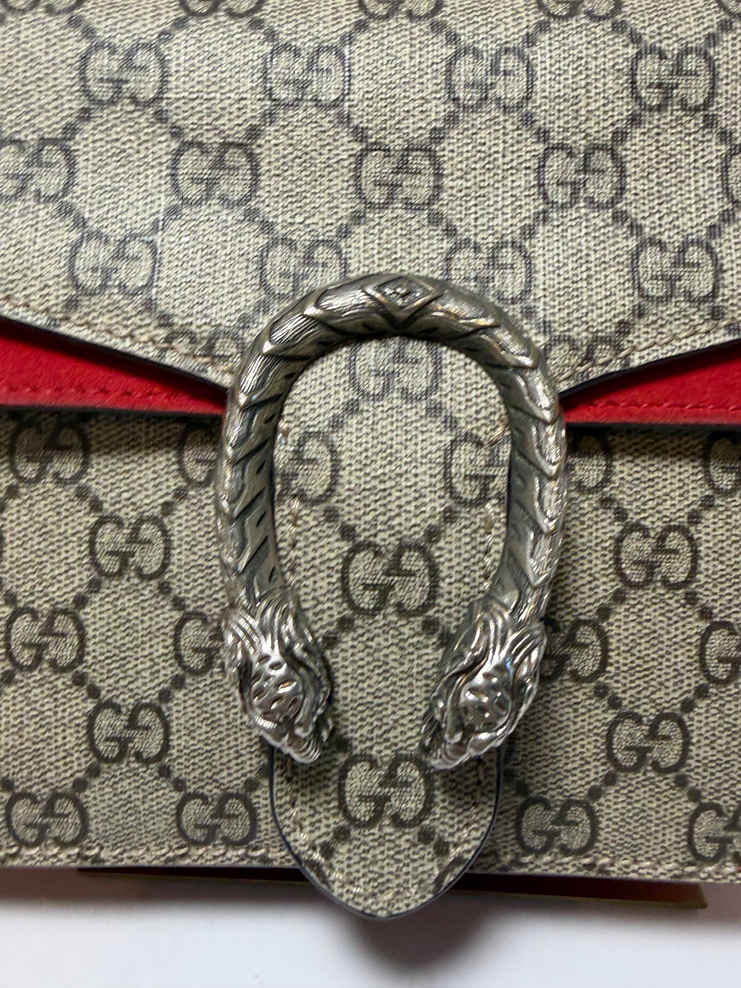 Gucci GG Supreme Dionysus Mini Shoulder Bag with Chain Strap