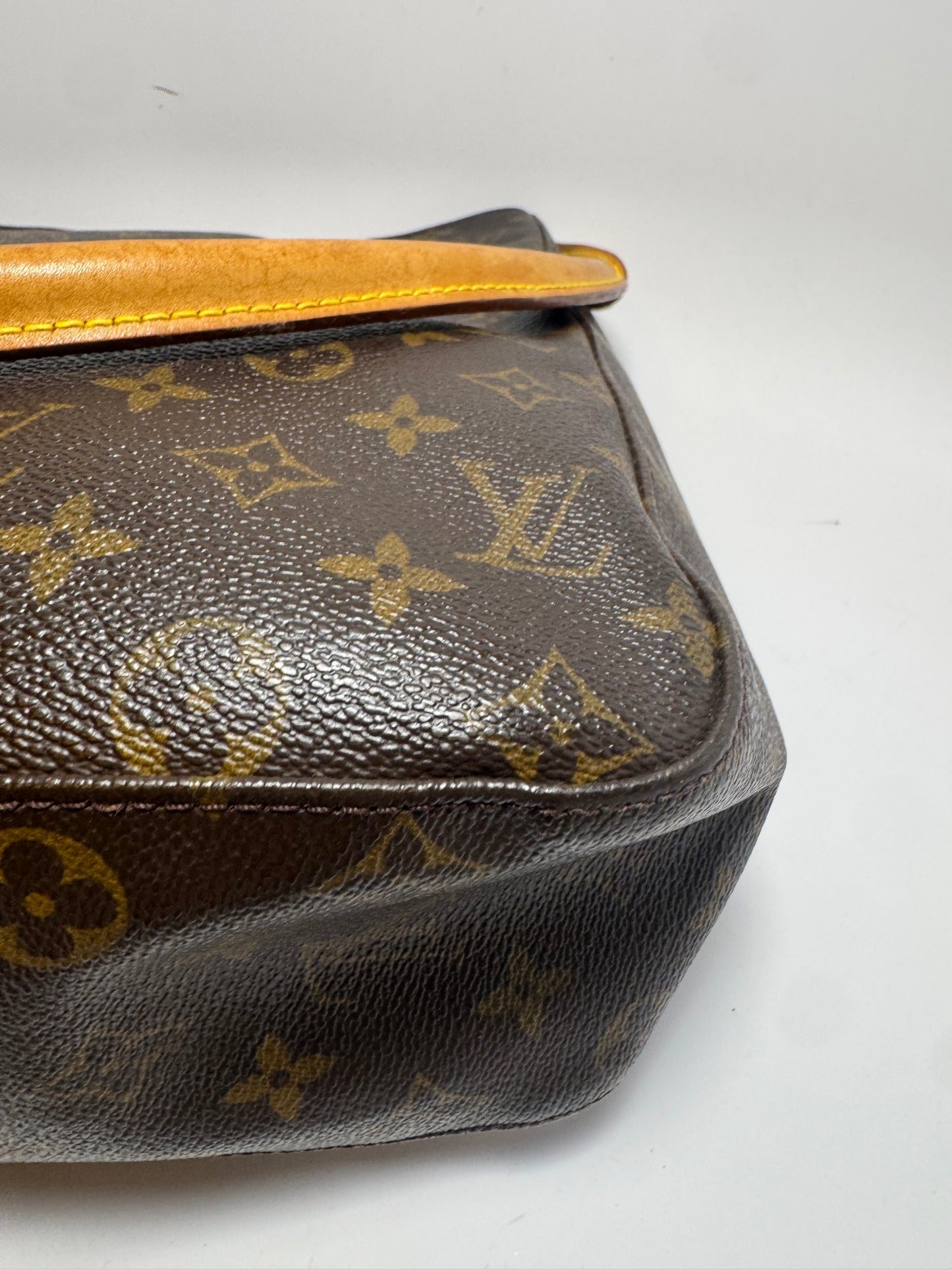 Louis Vuitton Looping GM Monogram Shoulder Bag