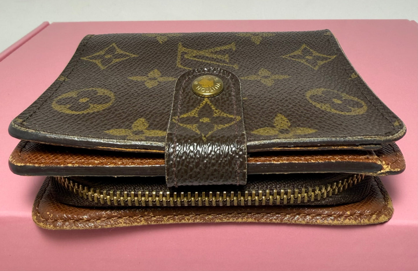 Louis Vuitton Zippy monogram compact wallet