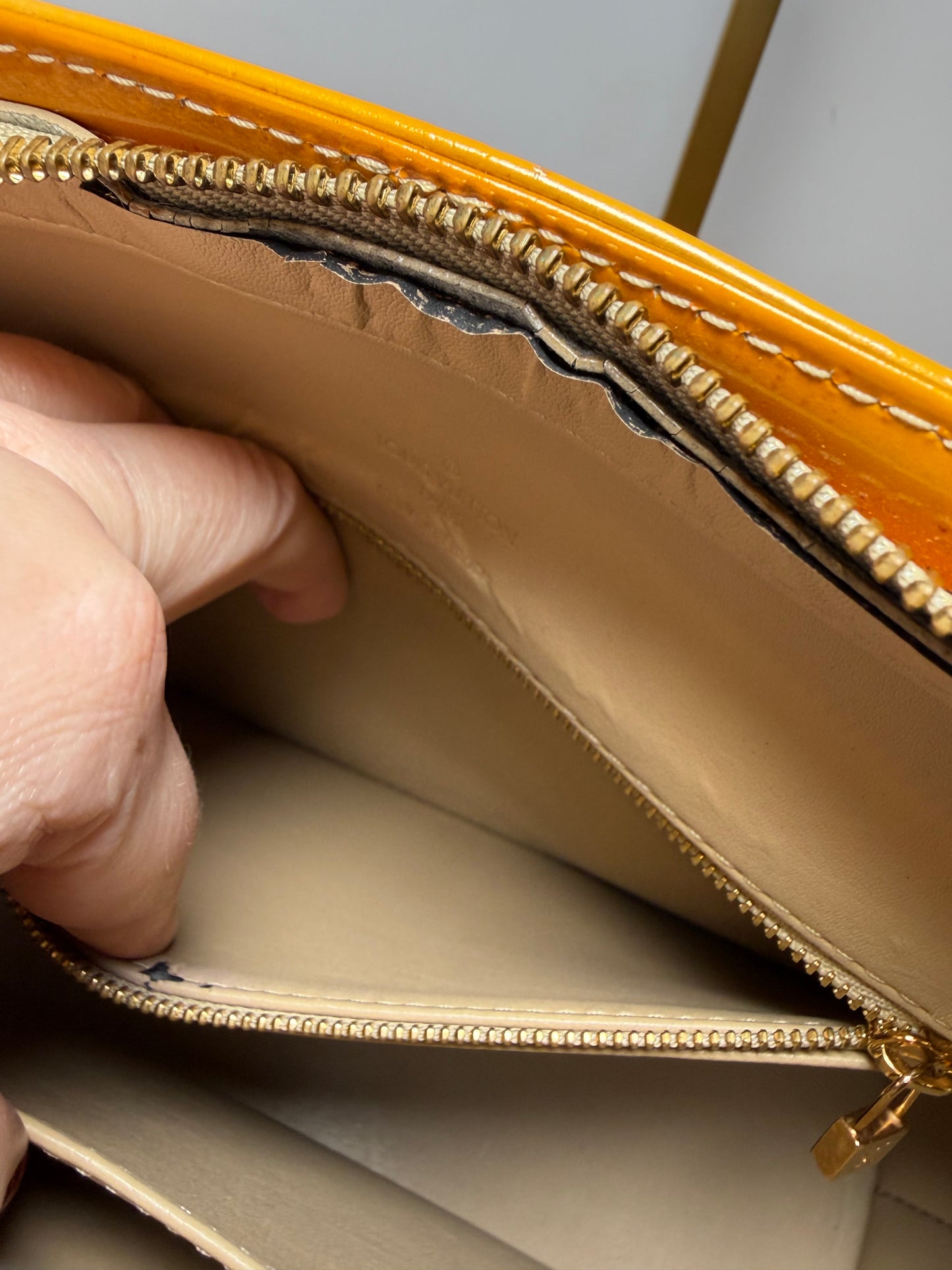 Louis Vuitton Vernis Leather Houston Tote