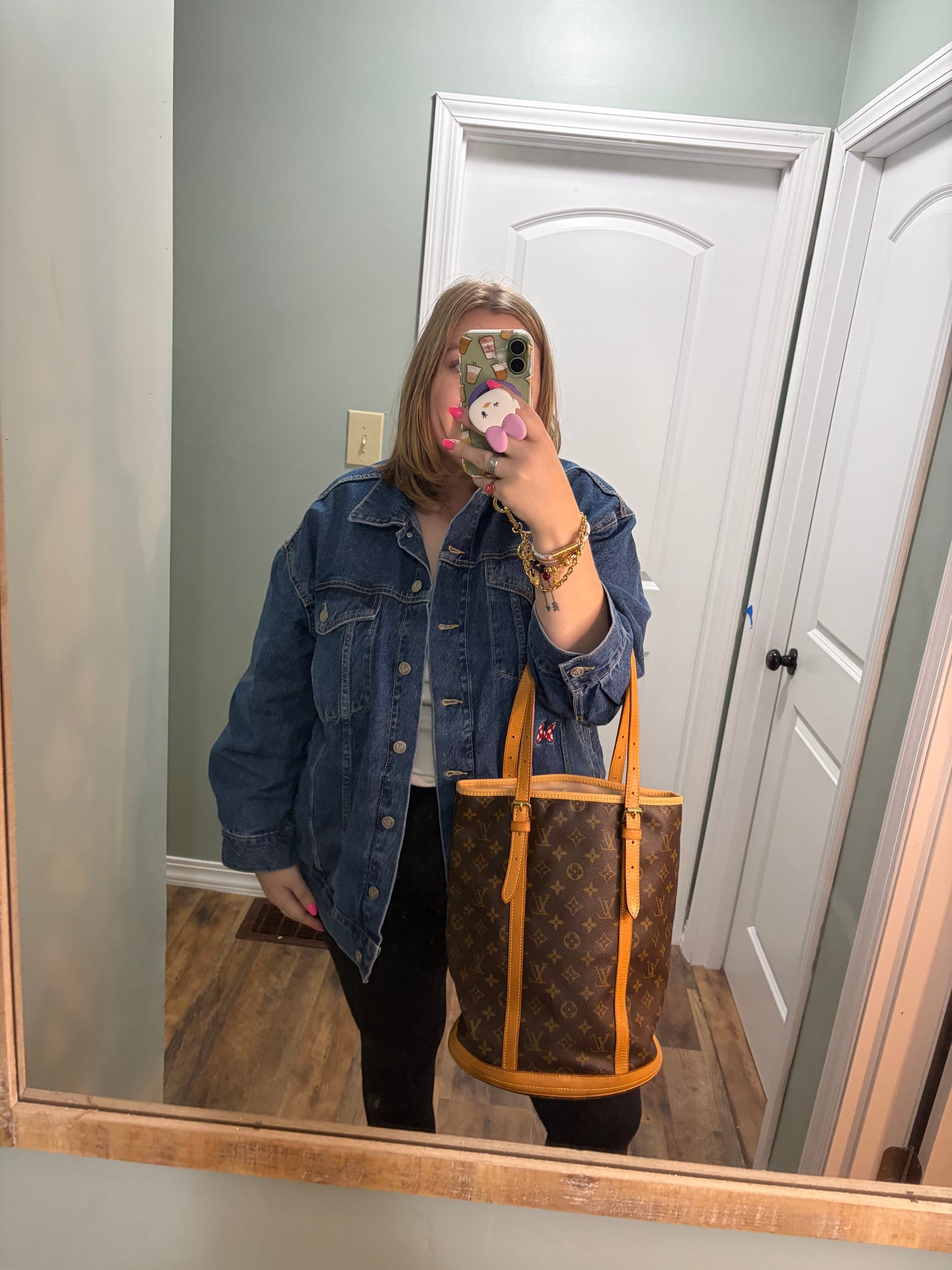 Louis Vuitton Bucket GM Monogram Tote