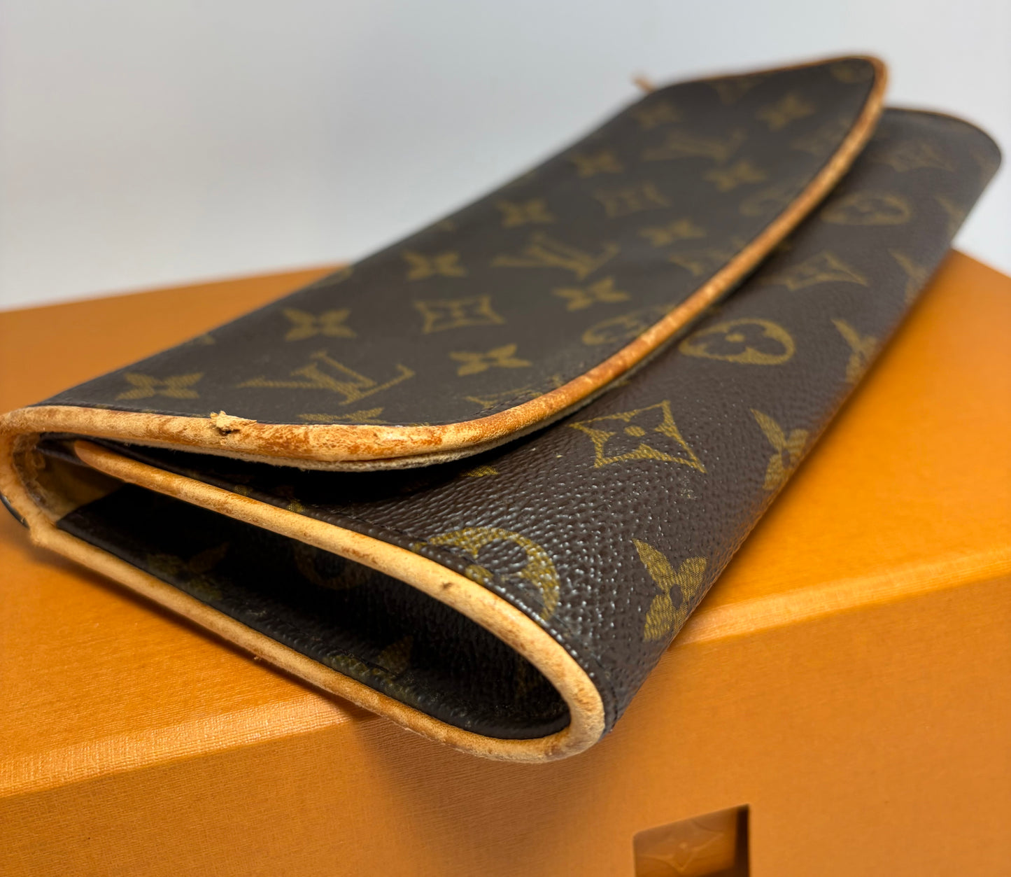 Louis Vuitton Monogram Pochette Twin GM Clutch FAIR condition