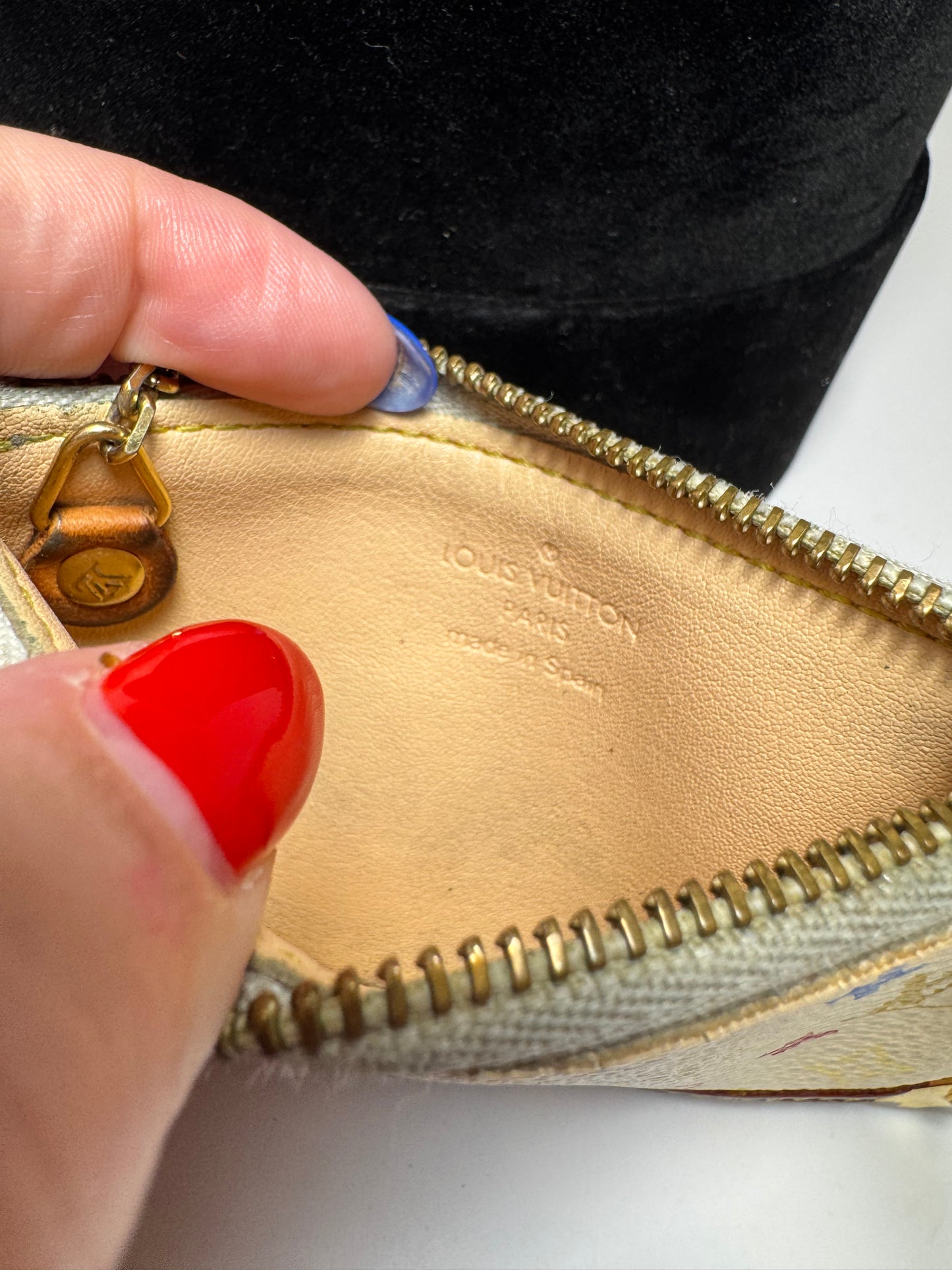 Louis Vuitton Multicolor Key Cles/Key Pouch