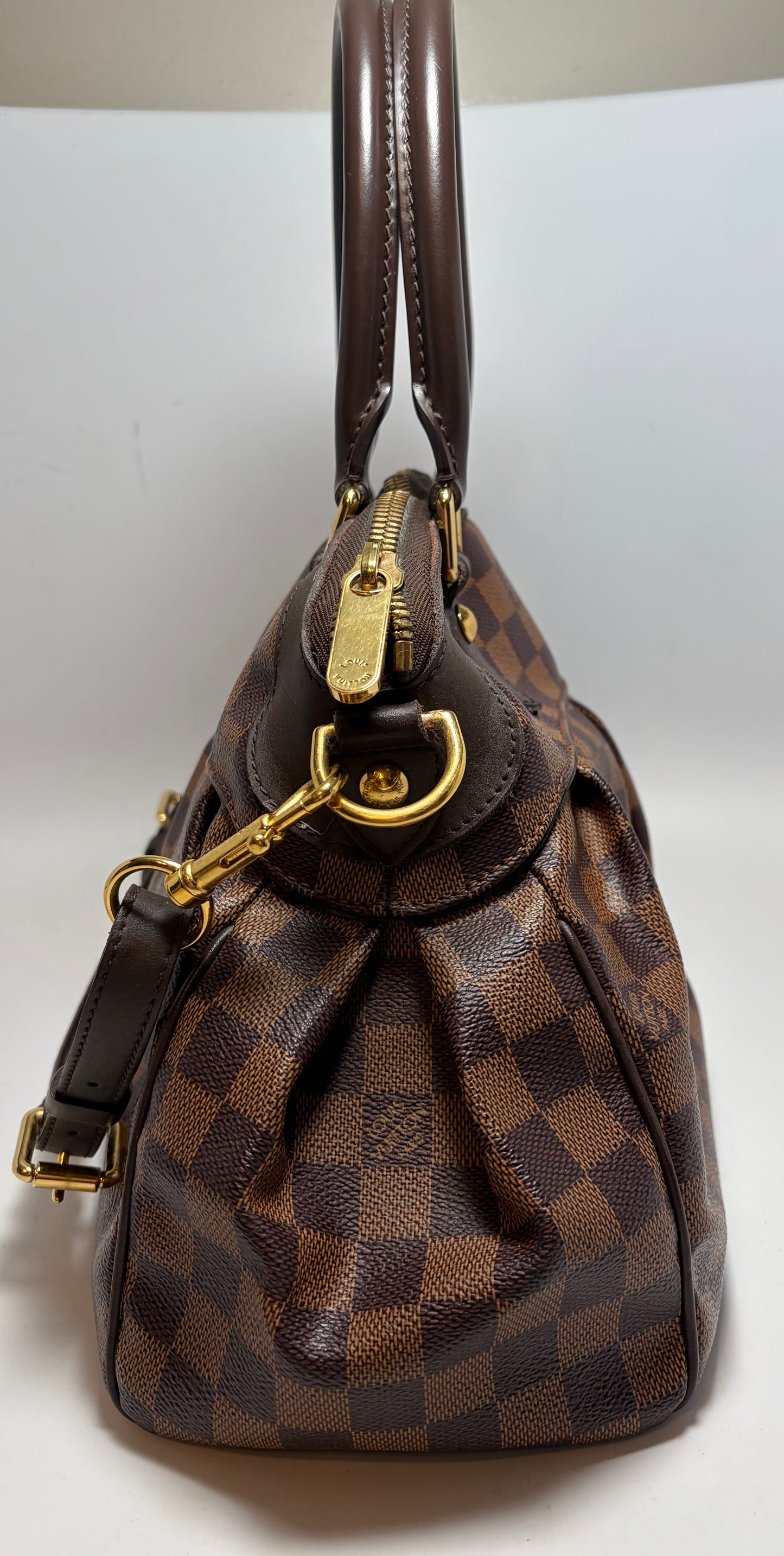 Louis Vuitton Damier Ebene Trevi PM w/shoulder strap