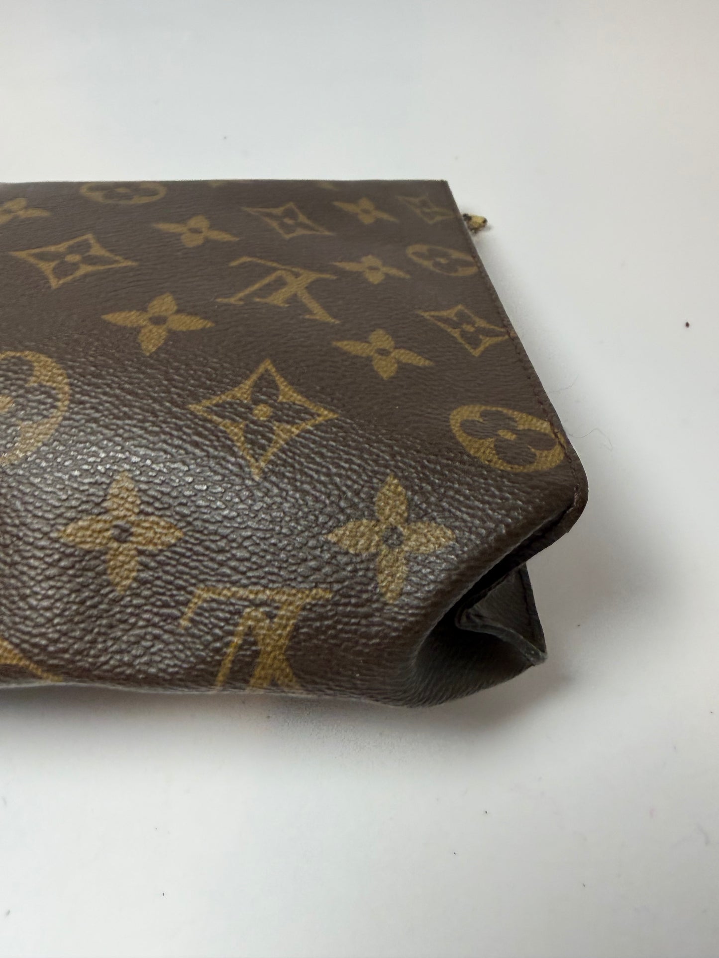 Louis Vuitton Toiletry Pouch 26, Made in France