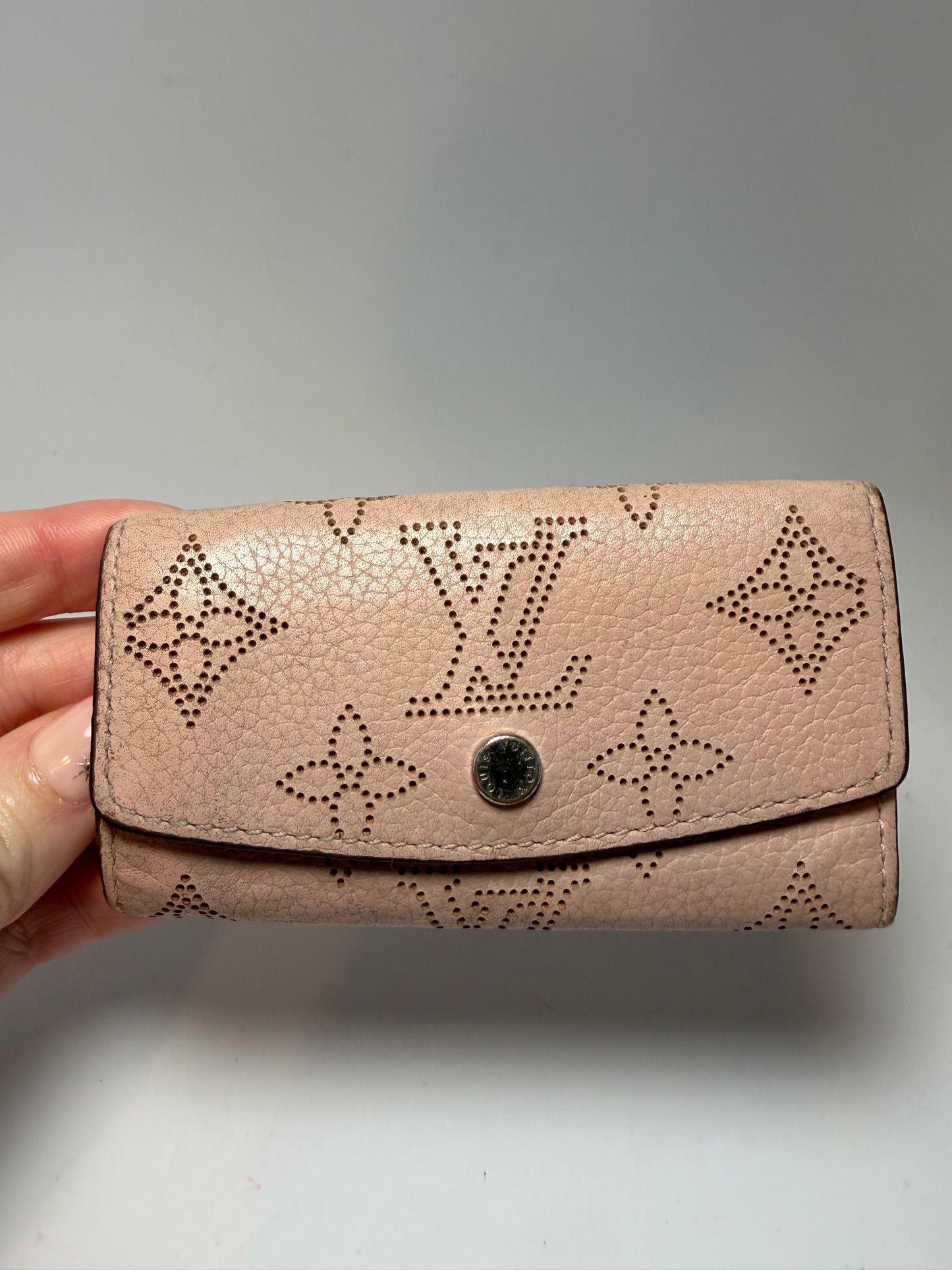 Louis Vuitton Pink Mahina Perforated Leather Multiclés Key Case