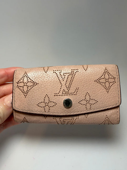Louis Vuitton Pink Mahina Perforated Leather Multiclés Key Case