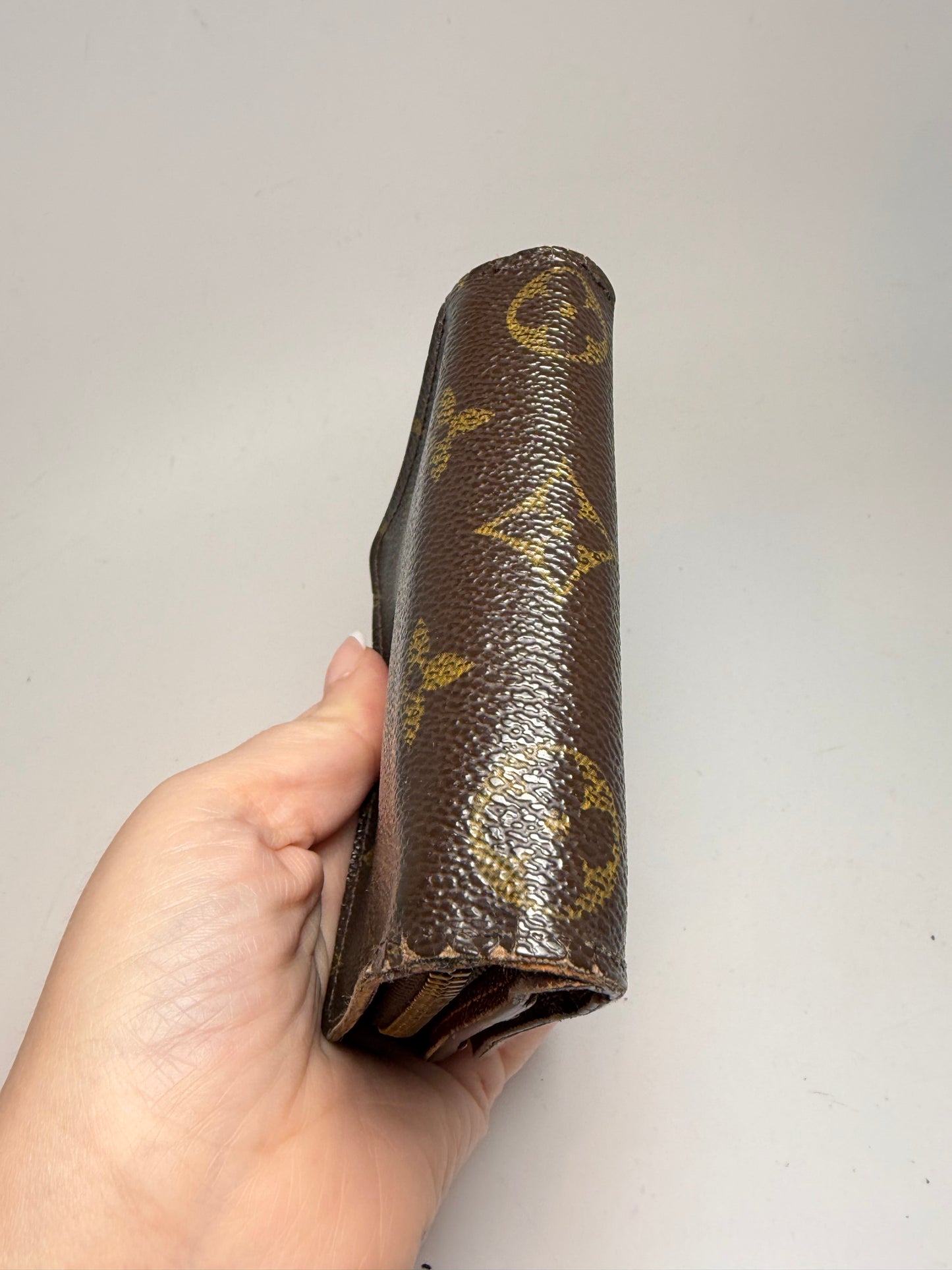 Louis Vuitton Zippy monogram compact wallet