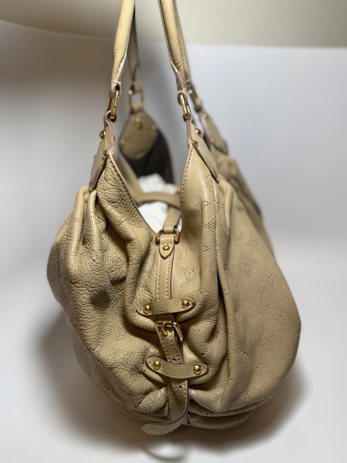 Louis Vuitton Mahina Hobo L Biscuit Perforated Monogram Leather Shoulder Bag w/COA
