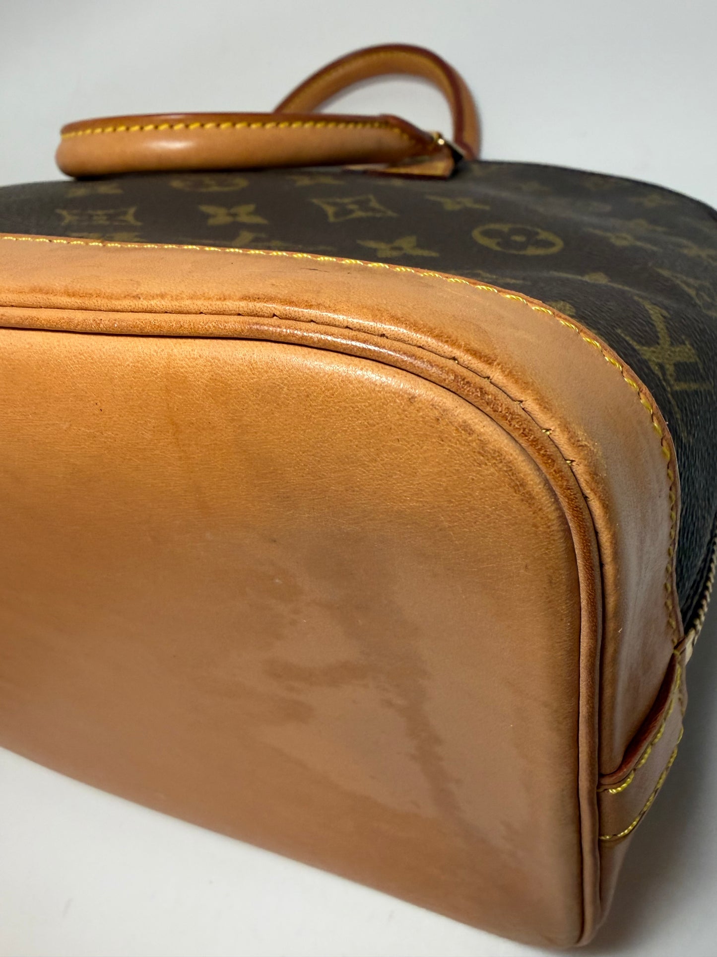 Louis Vuitton Alma PM Monogram