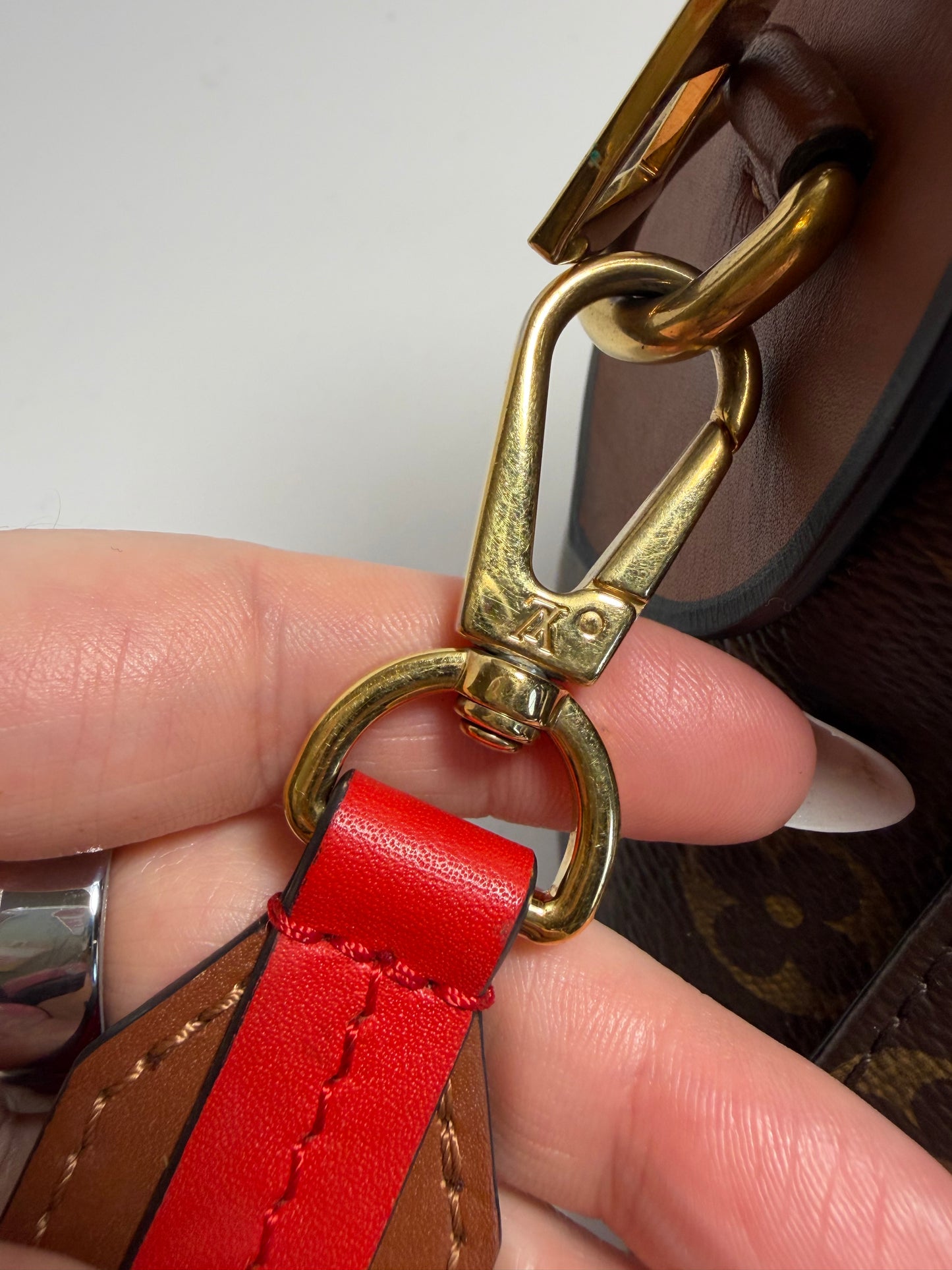 Louis Vuitton Tuileries Monogram Handbag/Shoulder Bag Monogram
