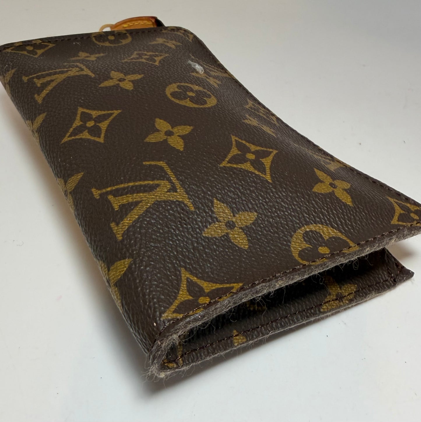Louis Vuitton Bucket PM Toiletry Pouch Monogram, Made in France February 1999