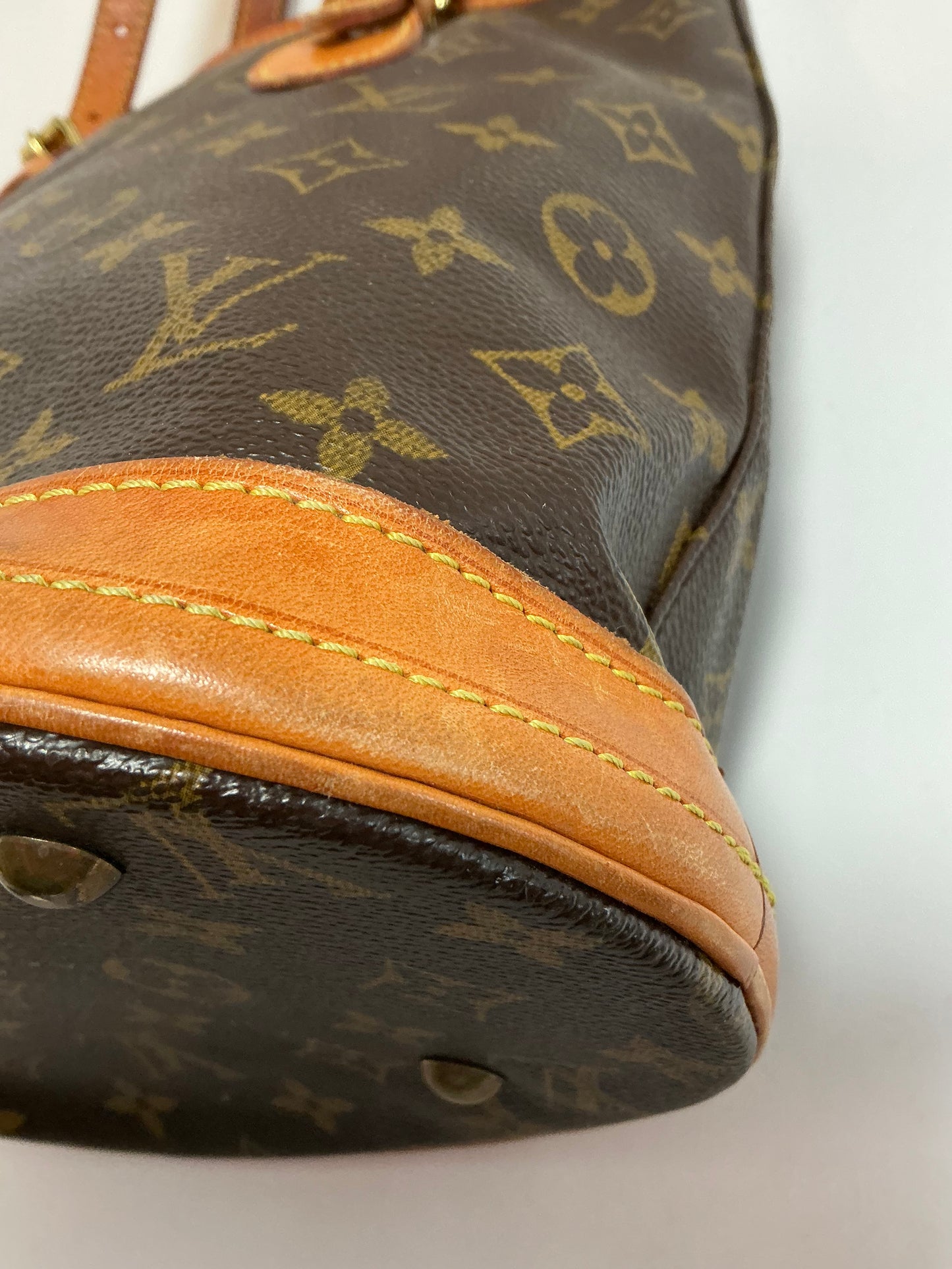 Louis Vuitton Monogram Petit Bucket Bag Tote