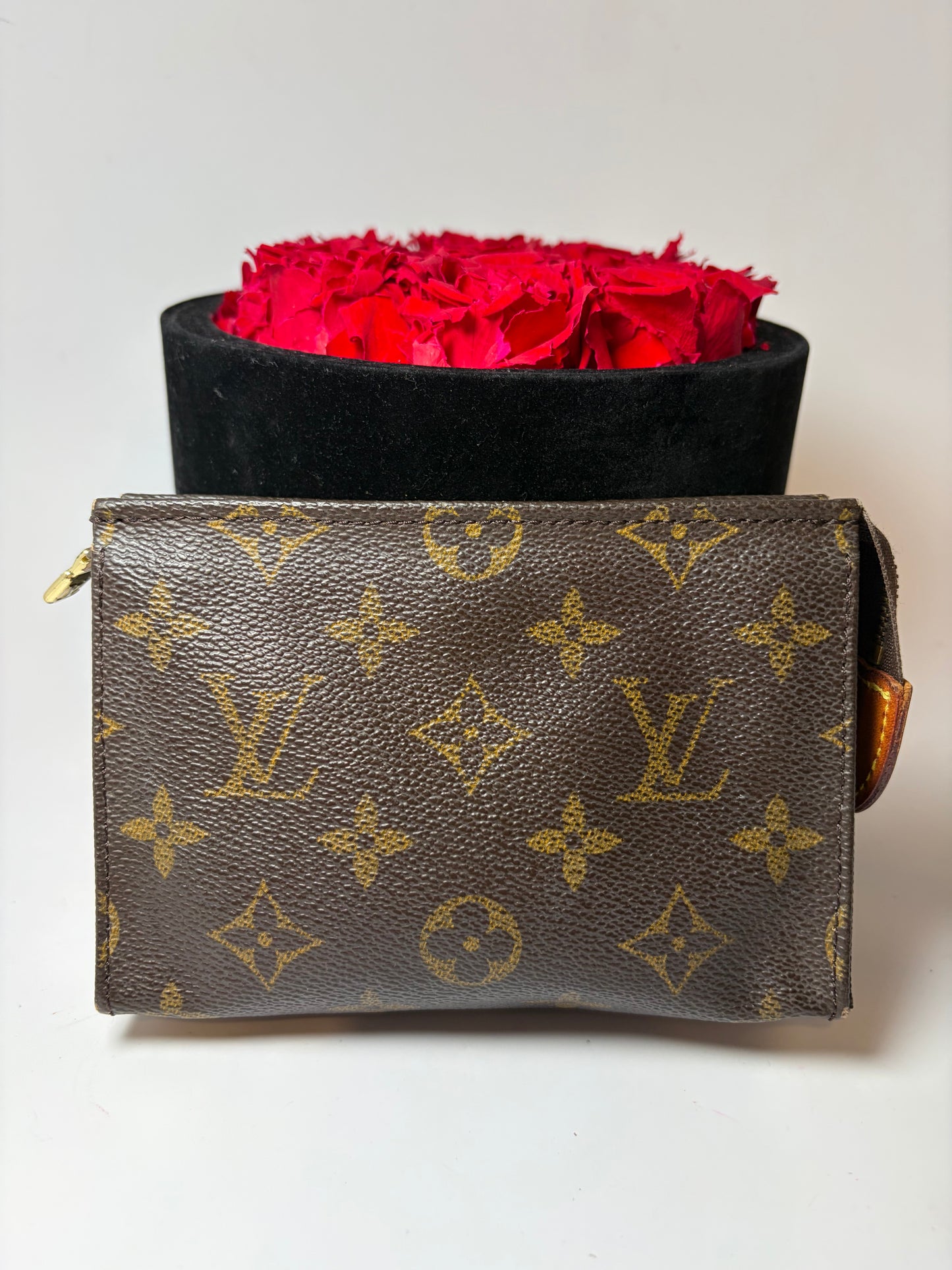 Louis Vuitton Toiletry 15 Pouch Monogram