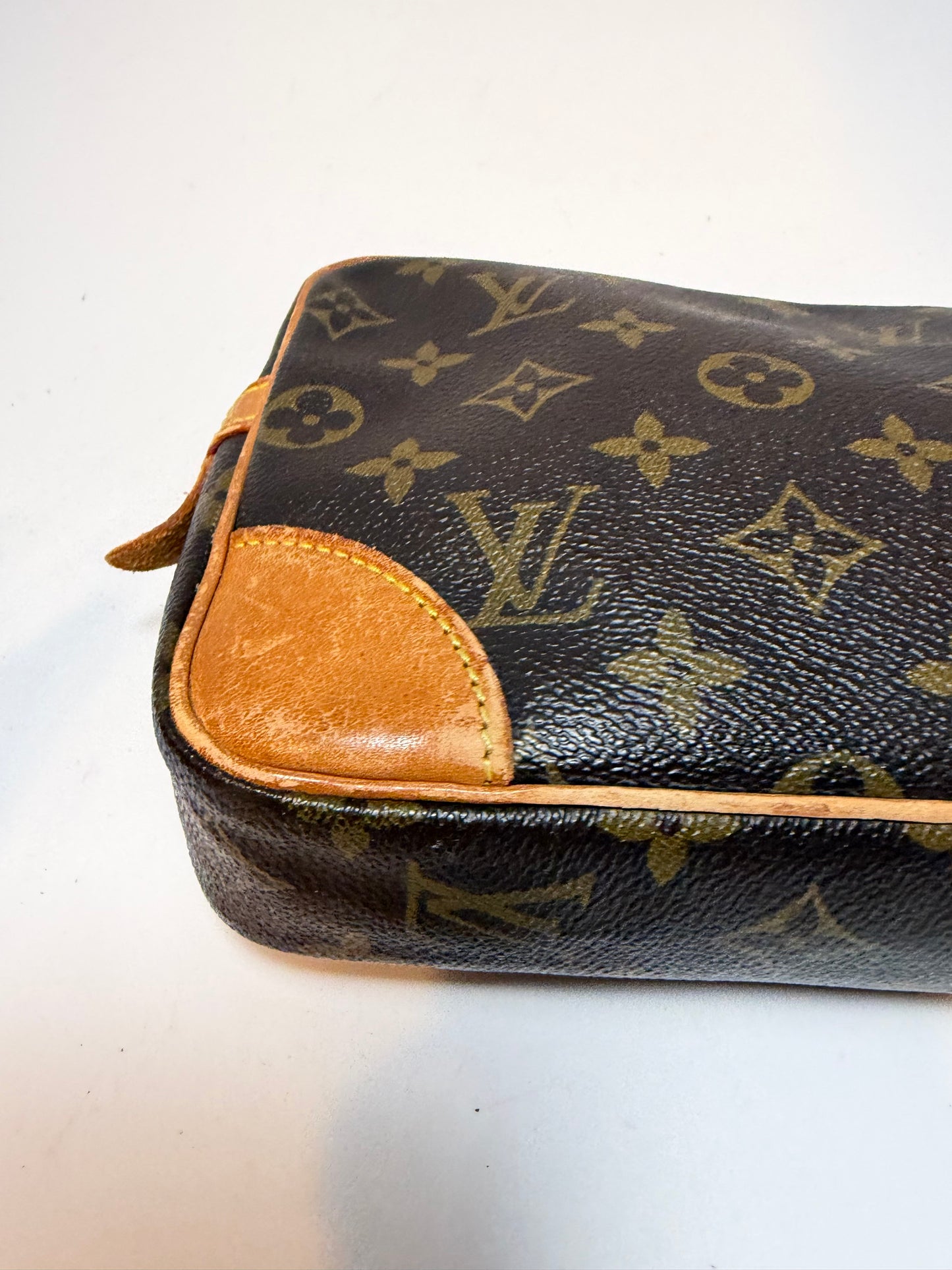 Louis Vuitton Marley Draggone Clutch/Wristlet