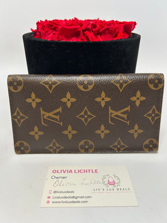 Louis Vuitton Monogram Slim Wallet