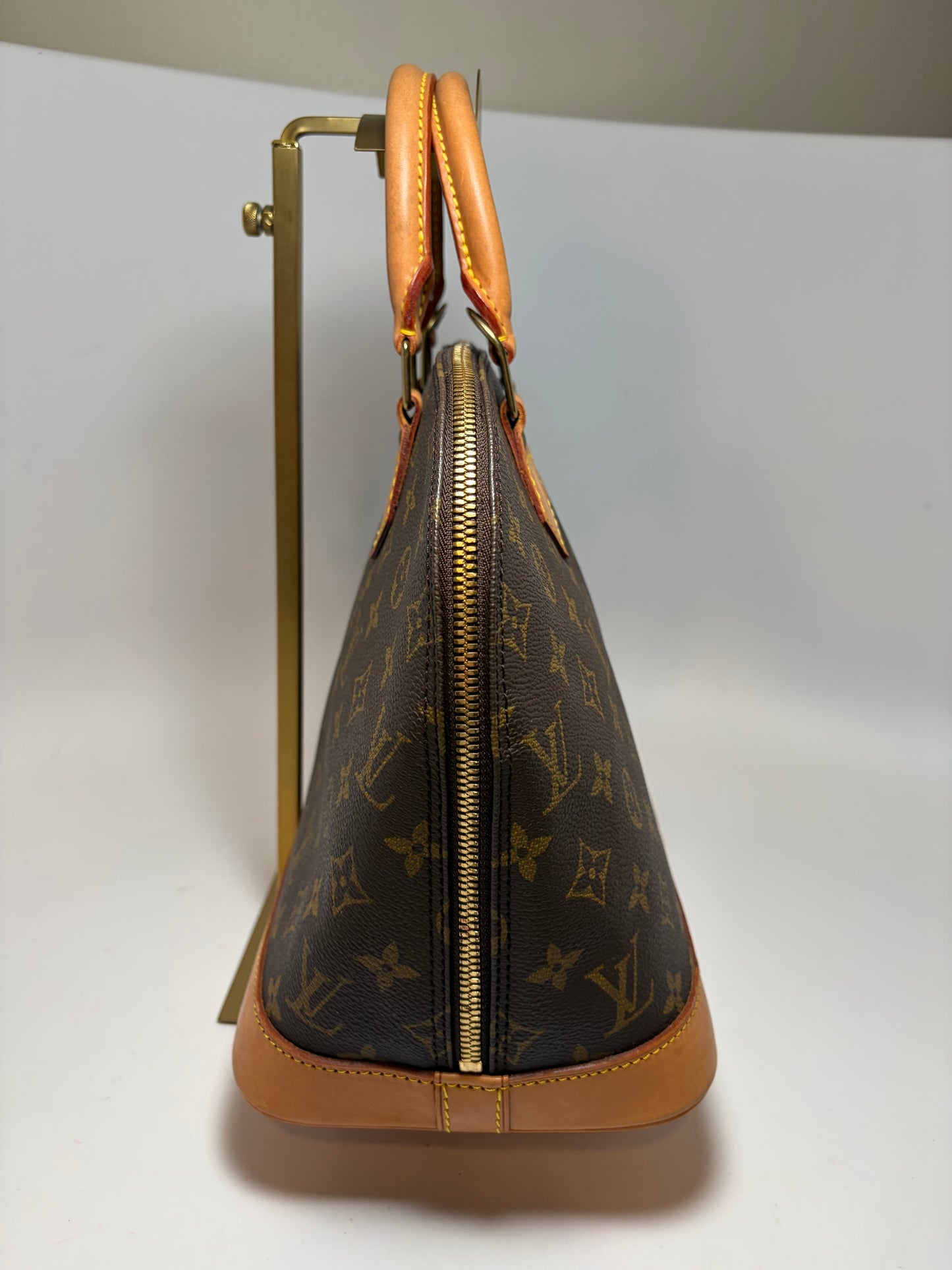 Louis Vuitton Alma PM Monogram