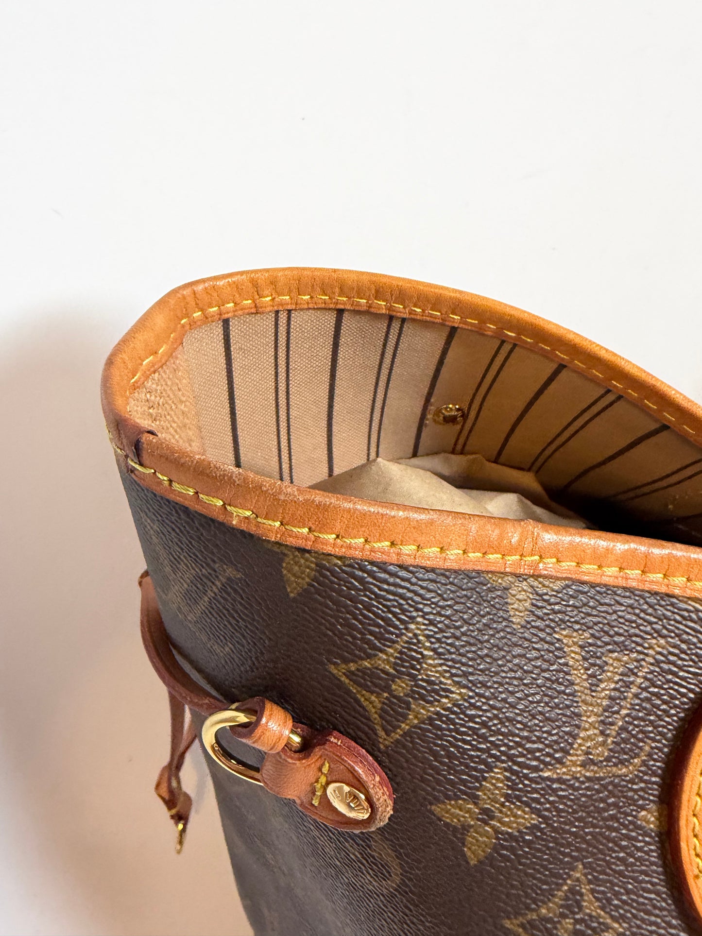 Louis Vuitton Neverfull MM Monogram Tote w/COA