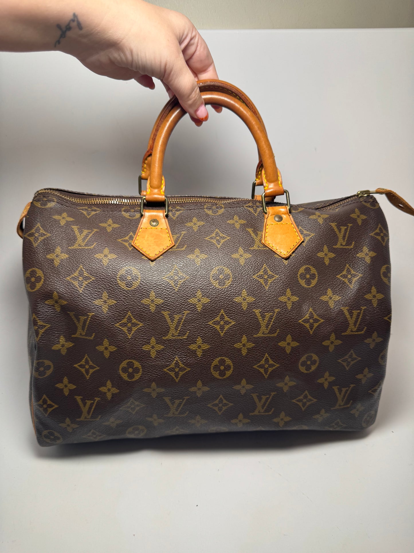 Louis Vuitton Speedy 35 Monogram