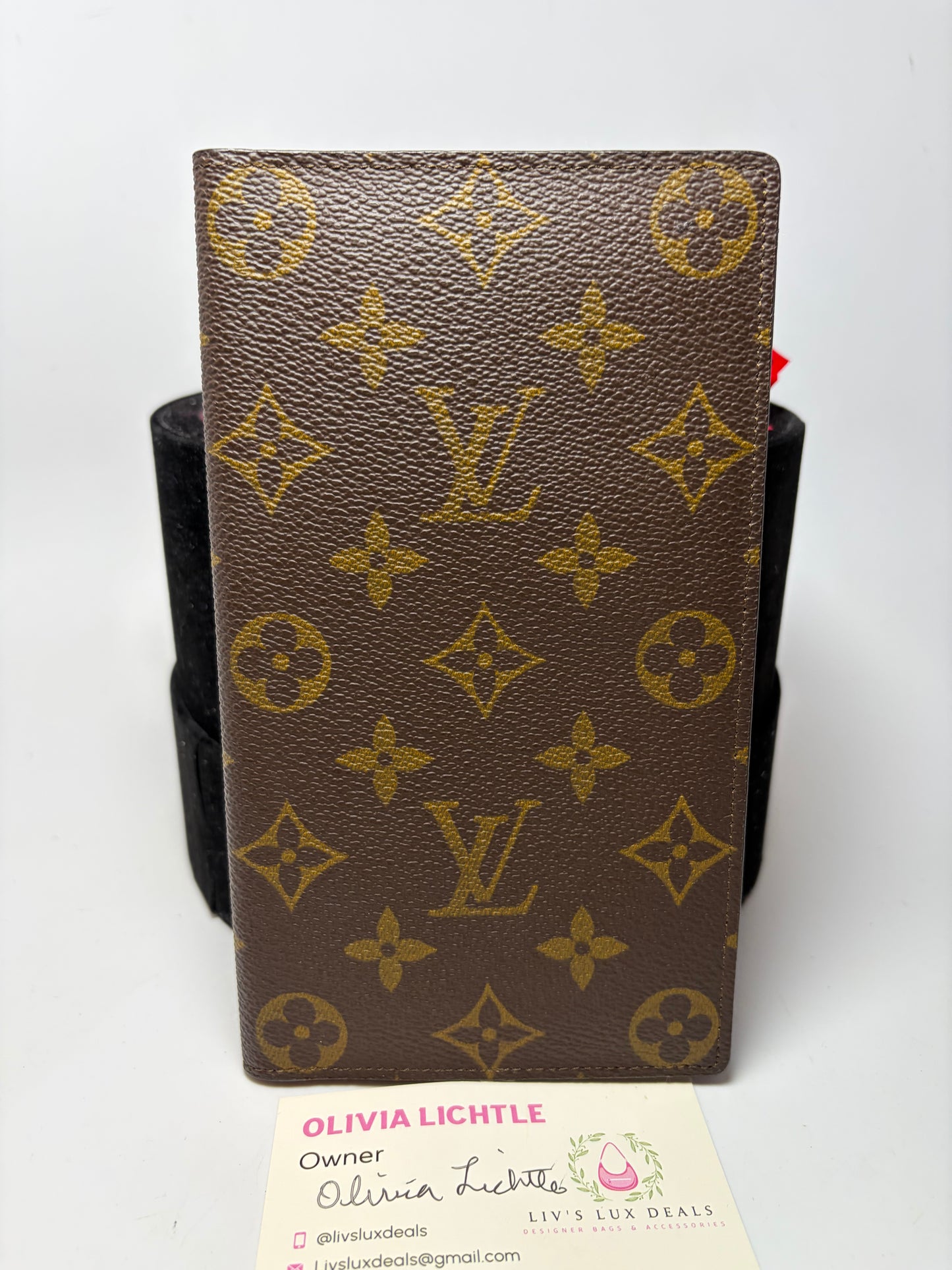 Louis Vuitton Slim Wallet & Passport Holder