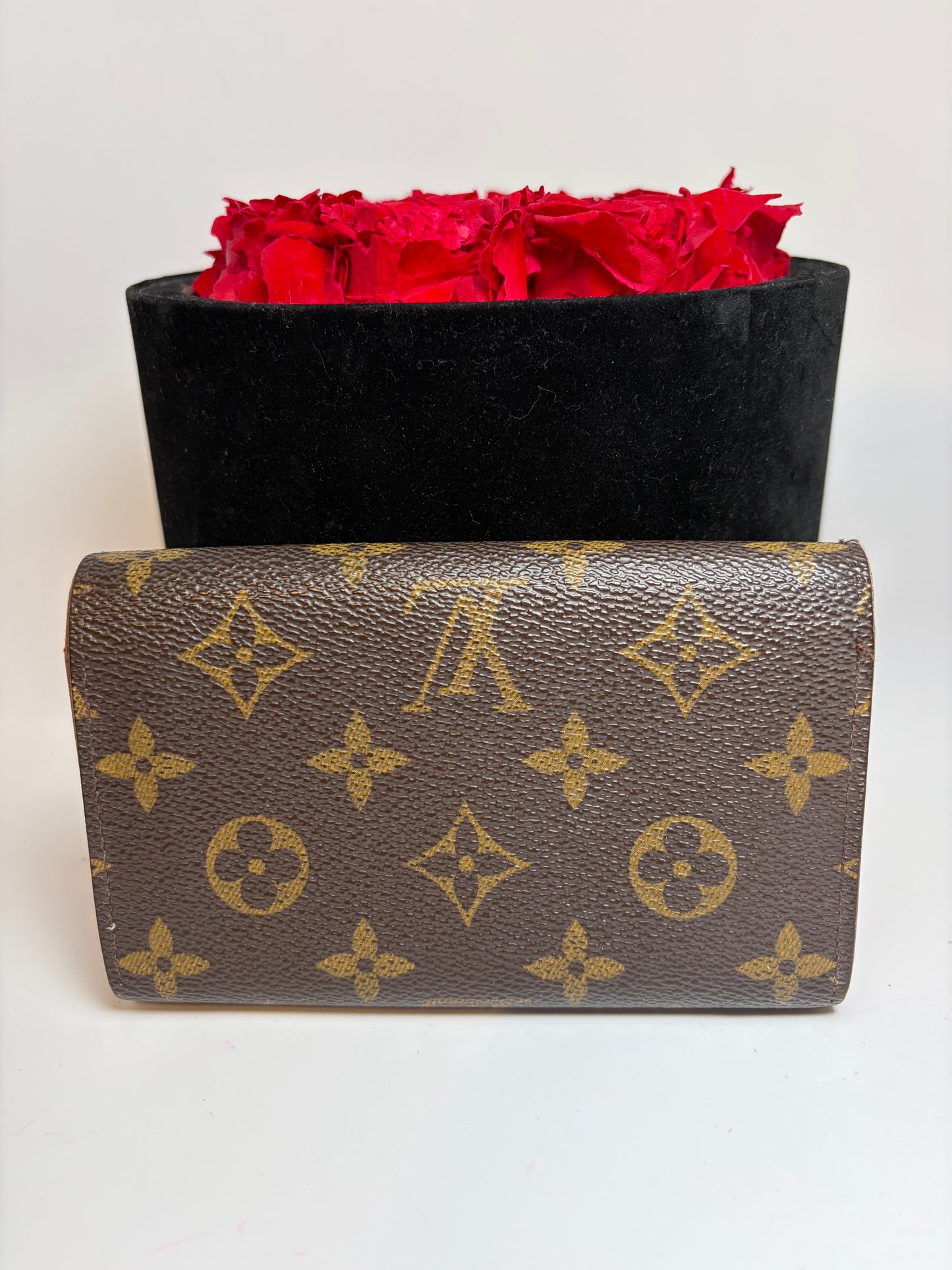 Louis Vuitton Porte-Monnaie Tressor Monogram Wallet