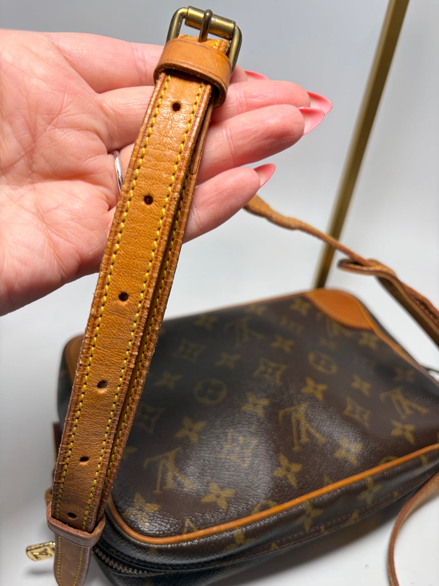 Louis Vuitton Trocadero 23 Monogram Crossbody