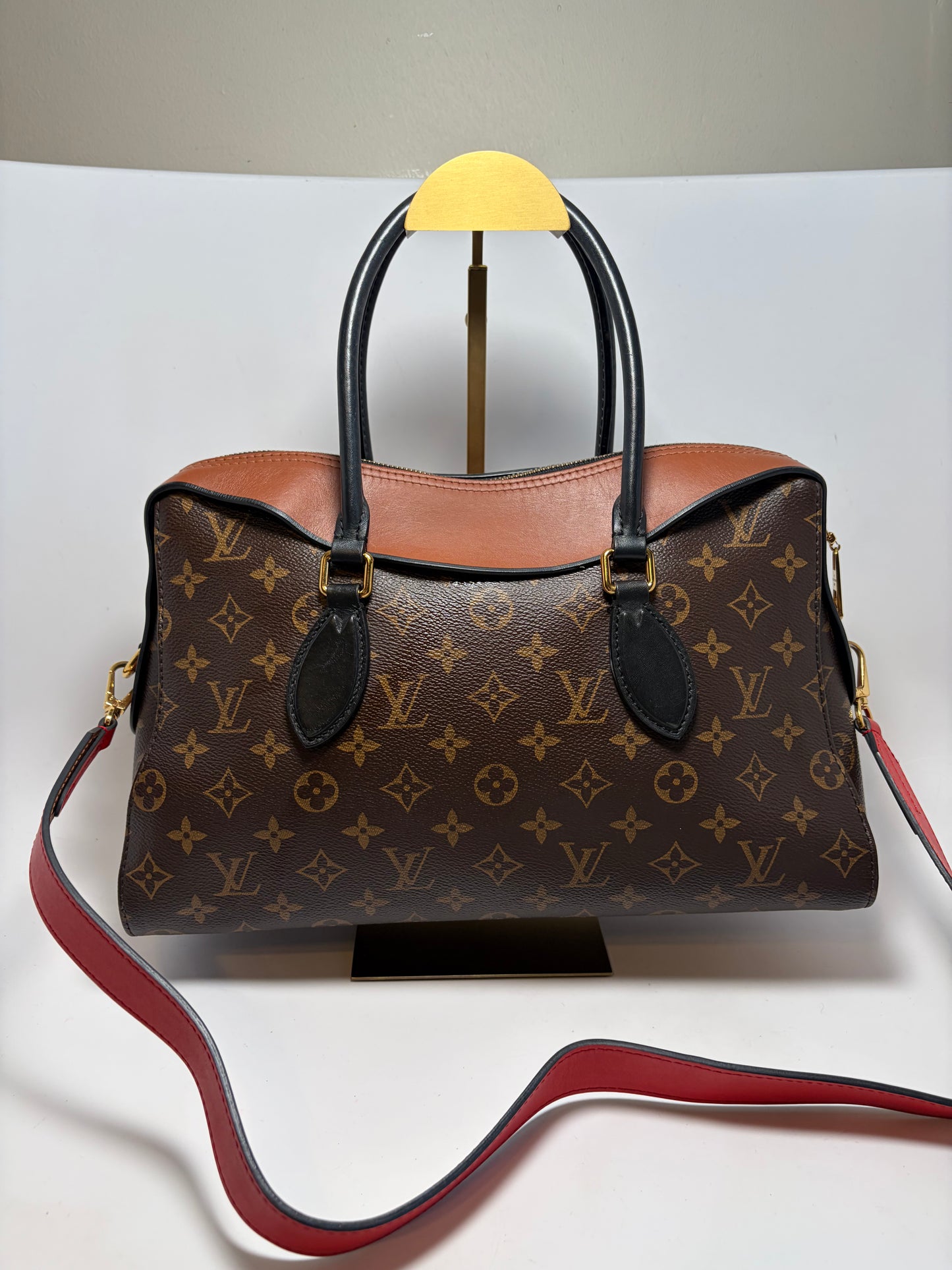 Louis Vuitton Tuileries Monogram Handbag/Shoulder Bag Monogram