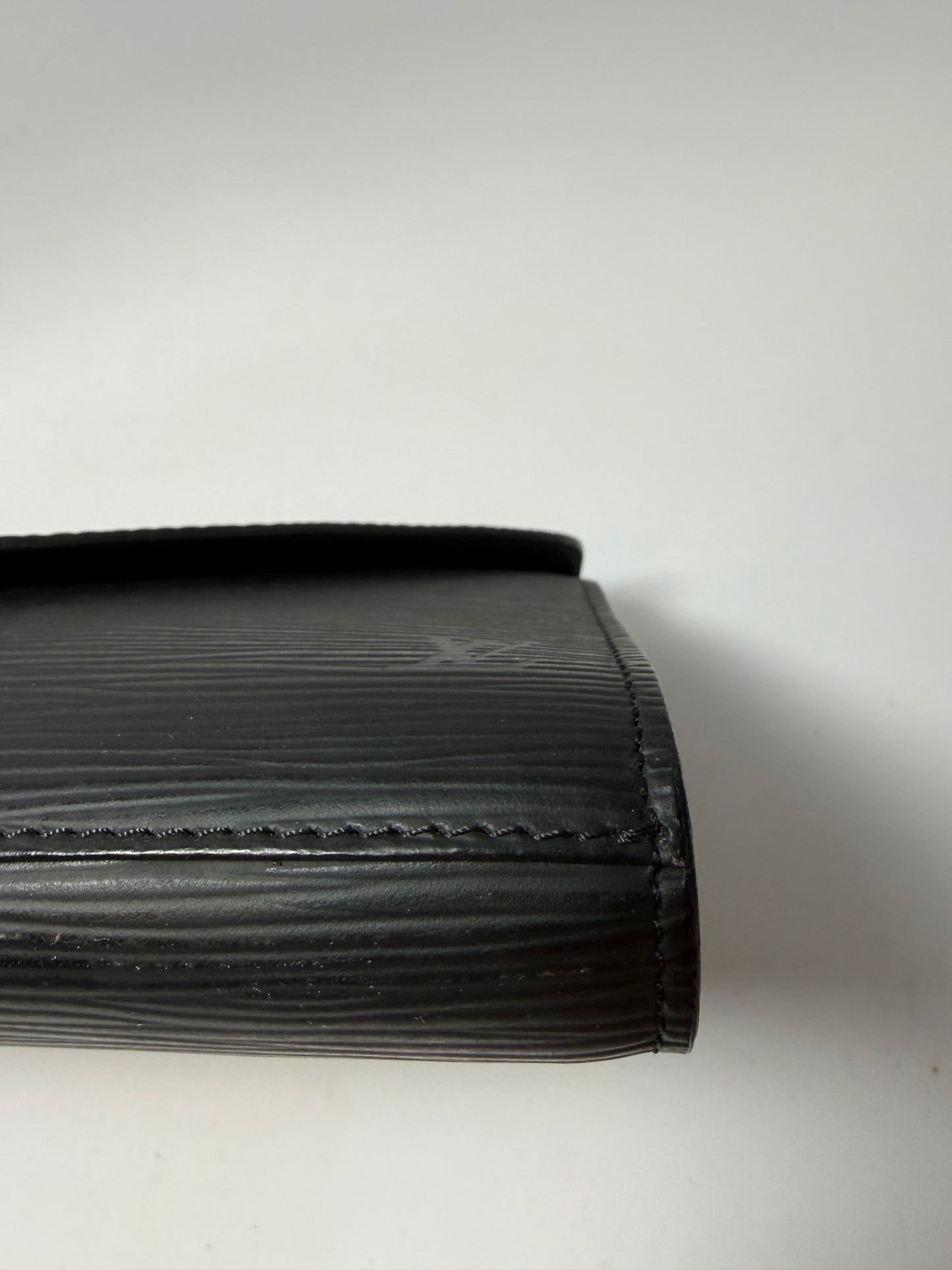 Louis Vuitton Epi Leather Art Deco Clutch Black