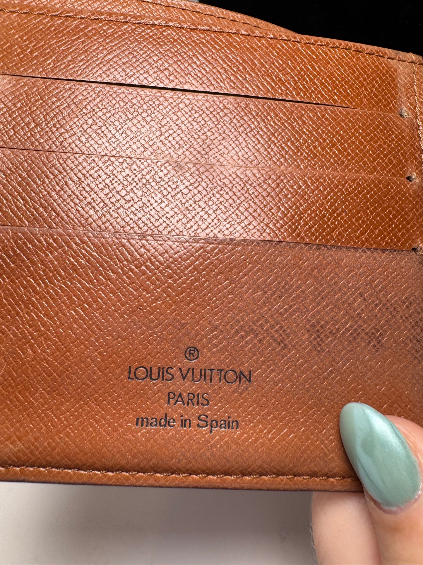 Louis Vuitton Monogram Billfold Wallet