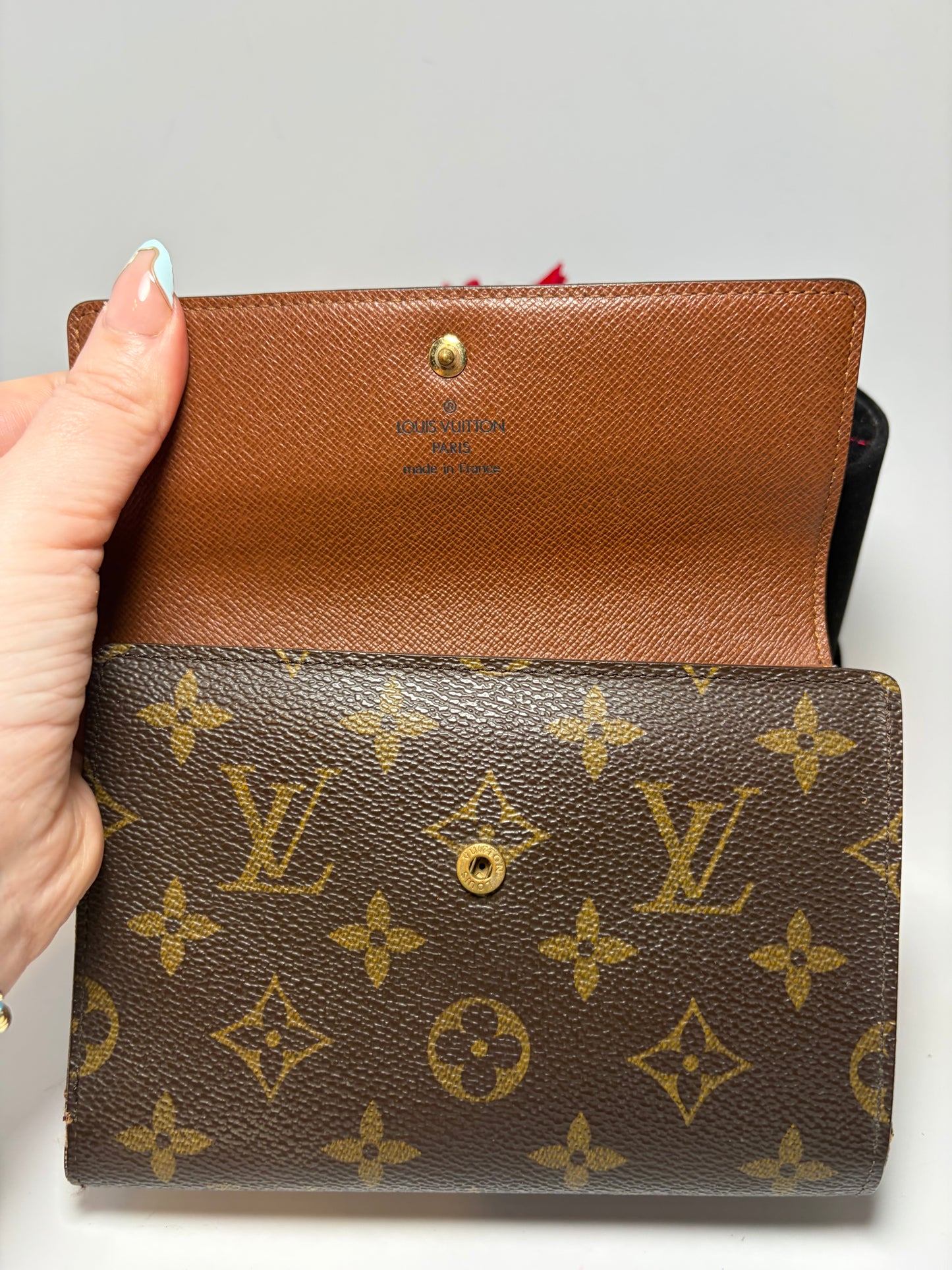 Louis Vuitton Porte Tressor Etui Papier Passport Wallet Monogram
