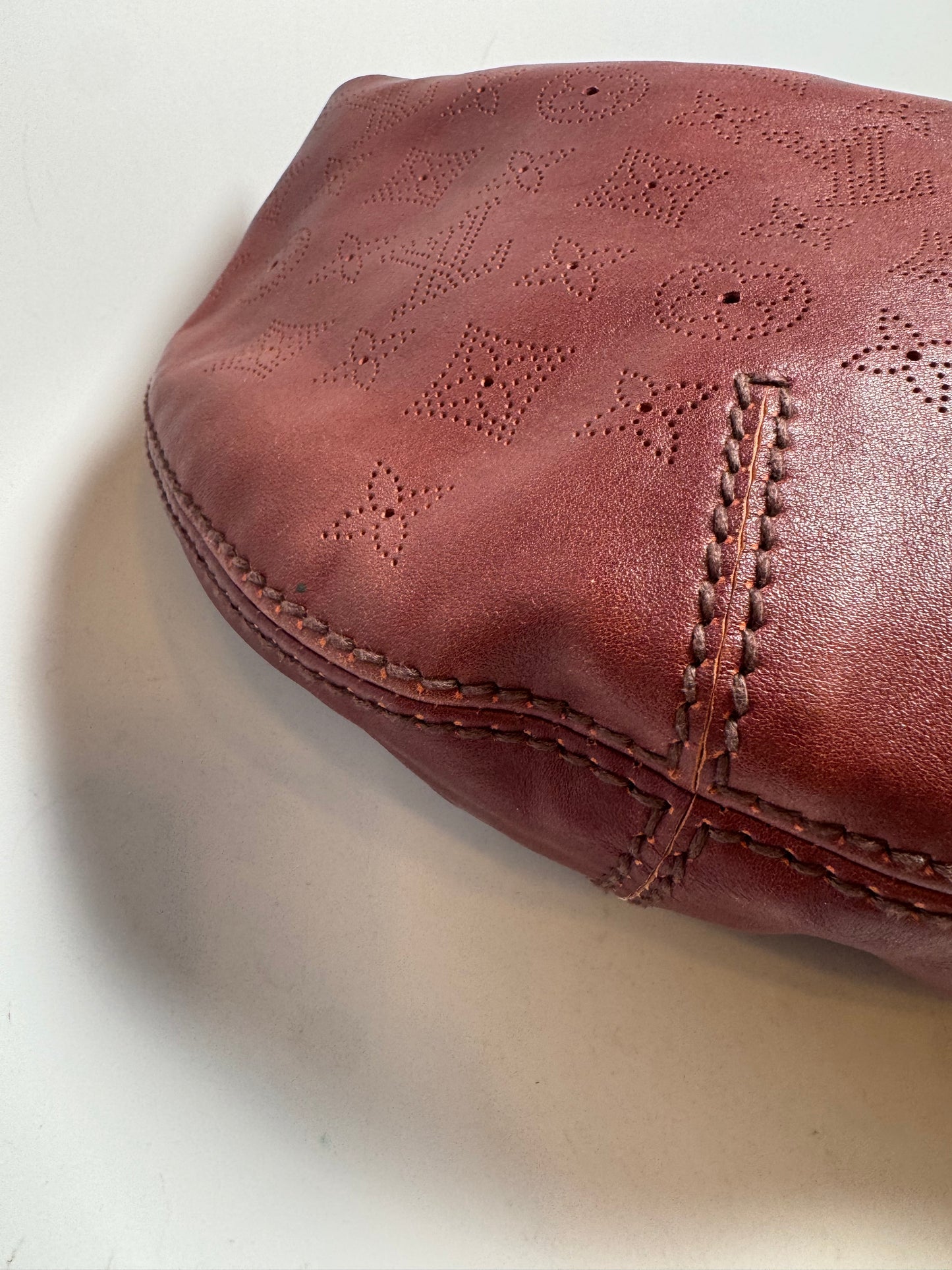 Louis Vuitton Onatah GM Leather Aubergine Limited Edition Shoulder Bag