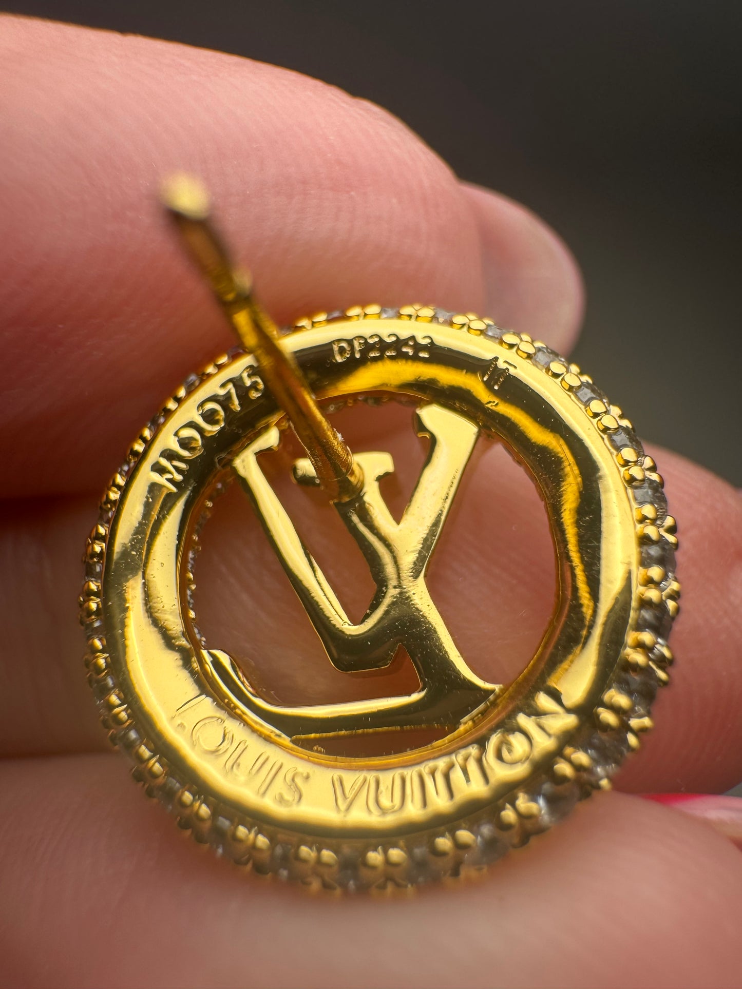 Louis Vuitton Louise by Night Earrings Gold & Crystal