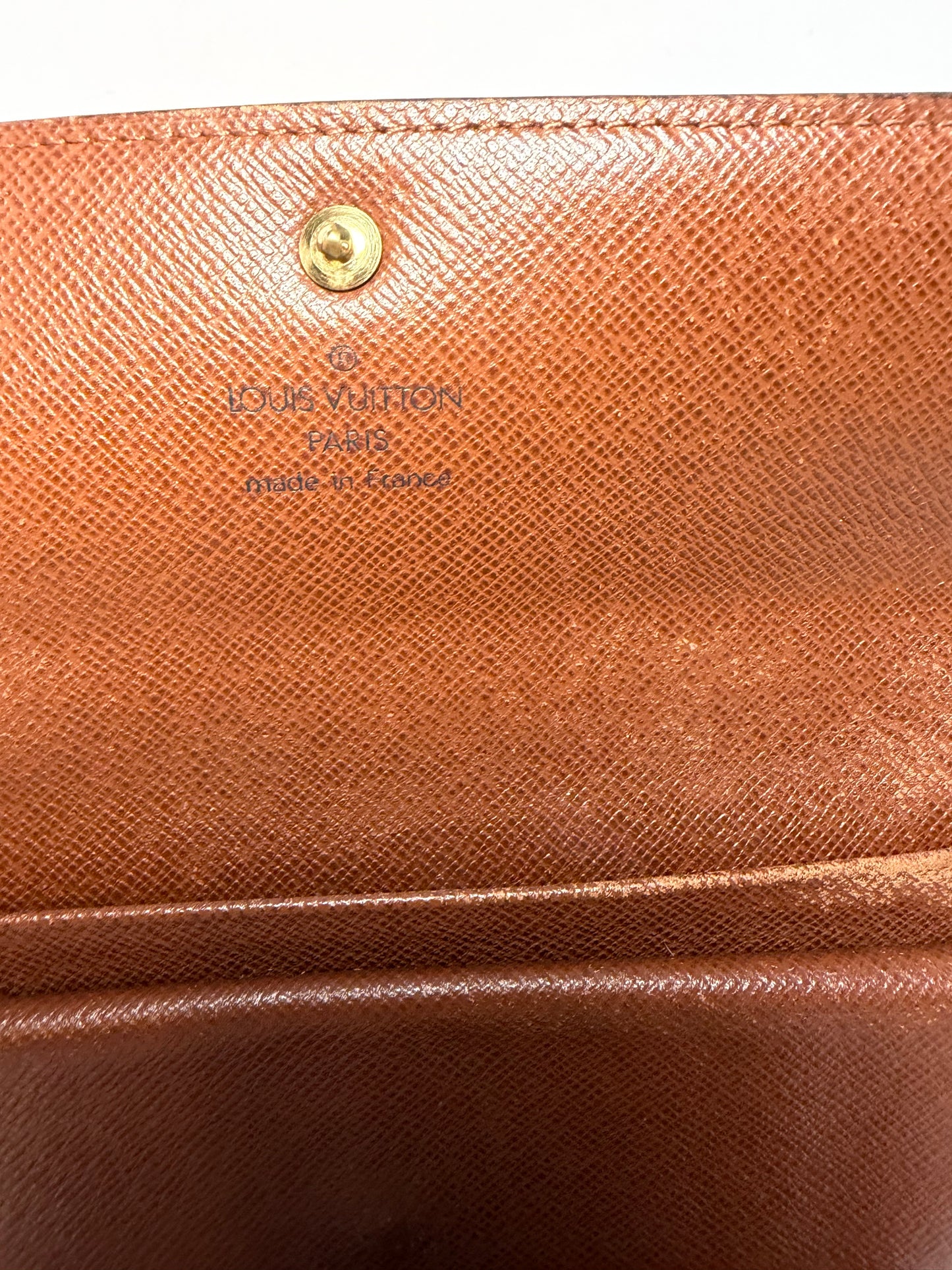 Louis Vuitton Porte Tressor Etui Papier Passport Wallet Monogram
