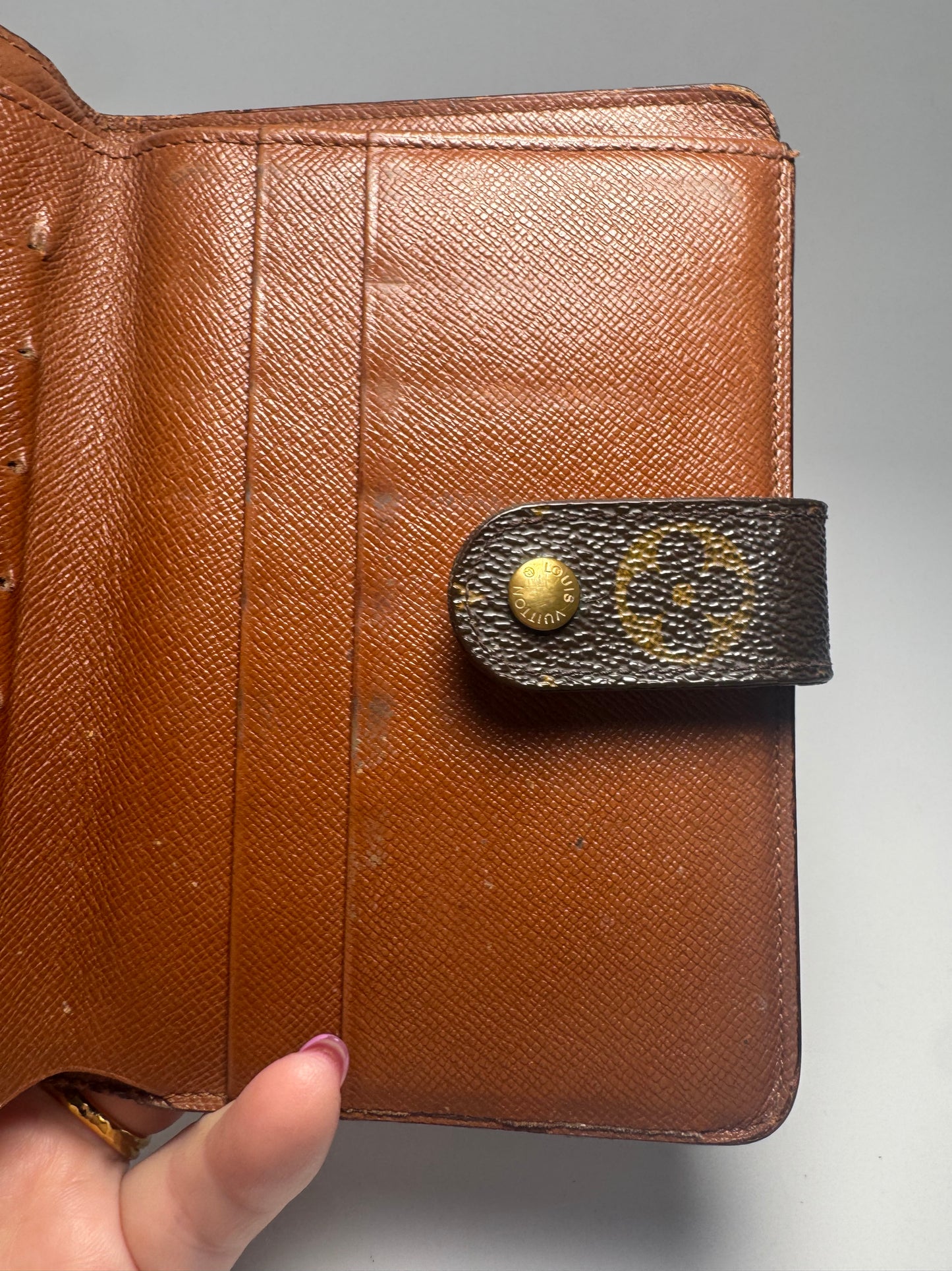 Louis Vuitton Porte Papier Zip Monogram Wallet/Passport Holder- December 1997