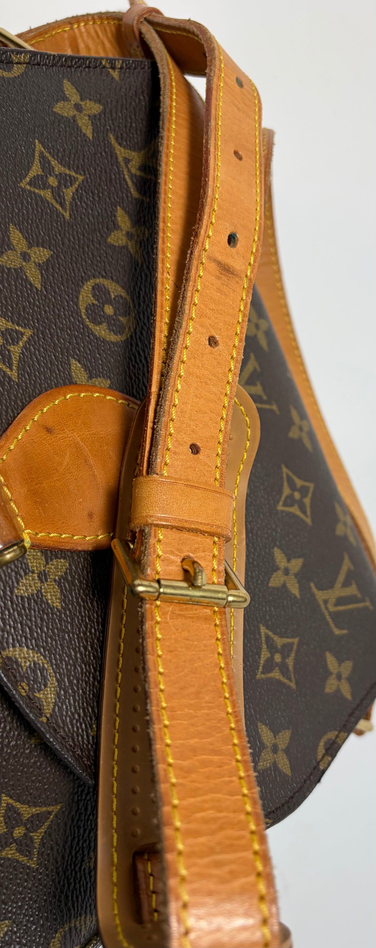 Louis Vuitton Saint Cloud GM Monogram Crossbody