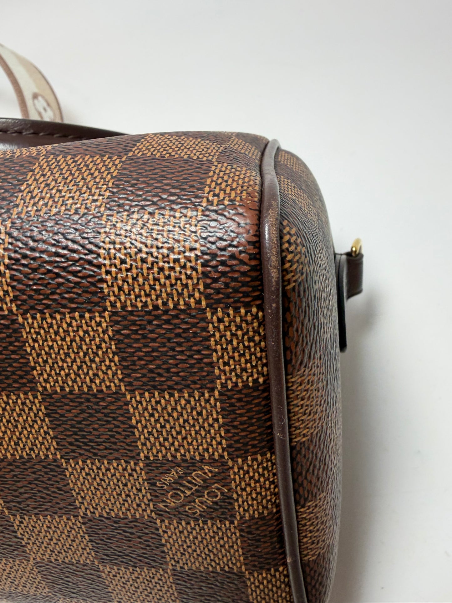 Louis Vuitton Speedy 20 Bandouliere Damier Ebene w/COA, dust bag & box