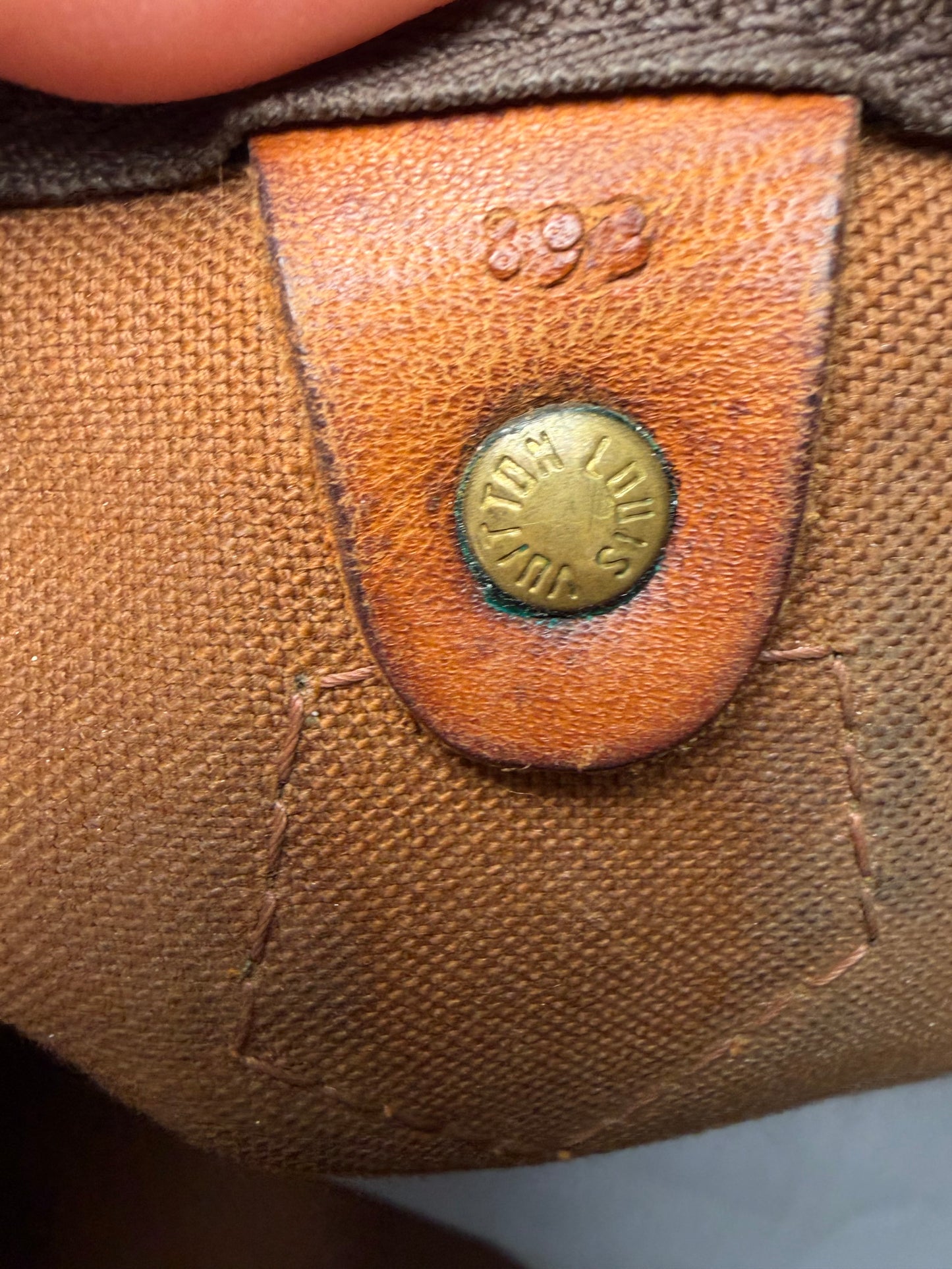 Louis Vuitton Speedy 30 Monogram w/Certificate of Authenticity