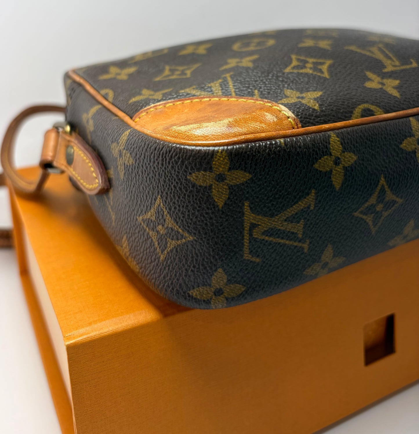 Louis Vuitton Trocadero 23 monogram crossbody