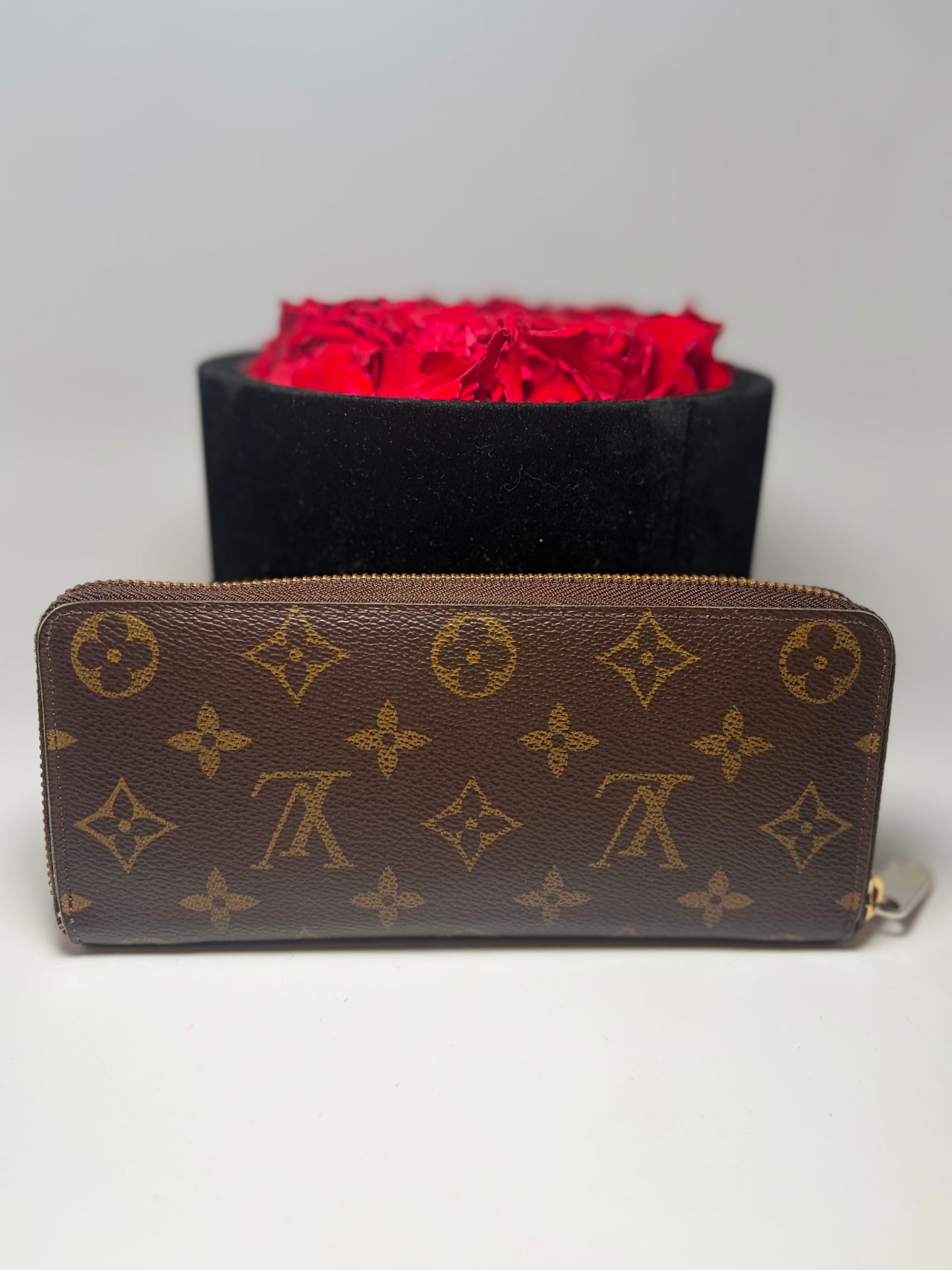 Louis Vuitton Clémence Wallet Monogram with Fuschia Interior
